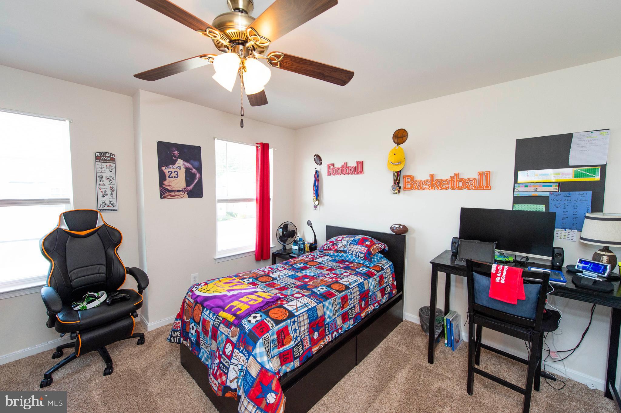 WELLSPRING HILLS - Residential