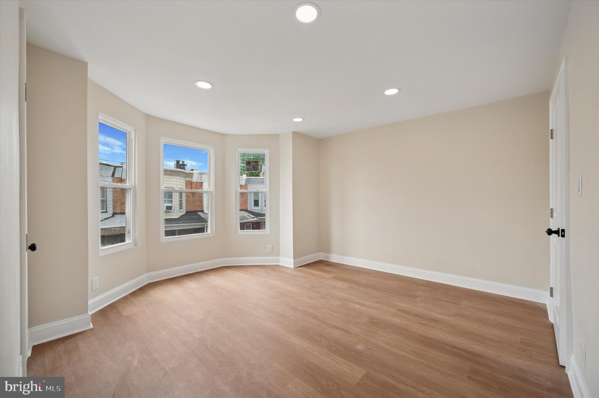 COBBS CREEK - Residential