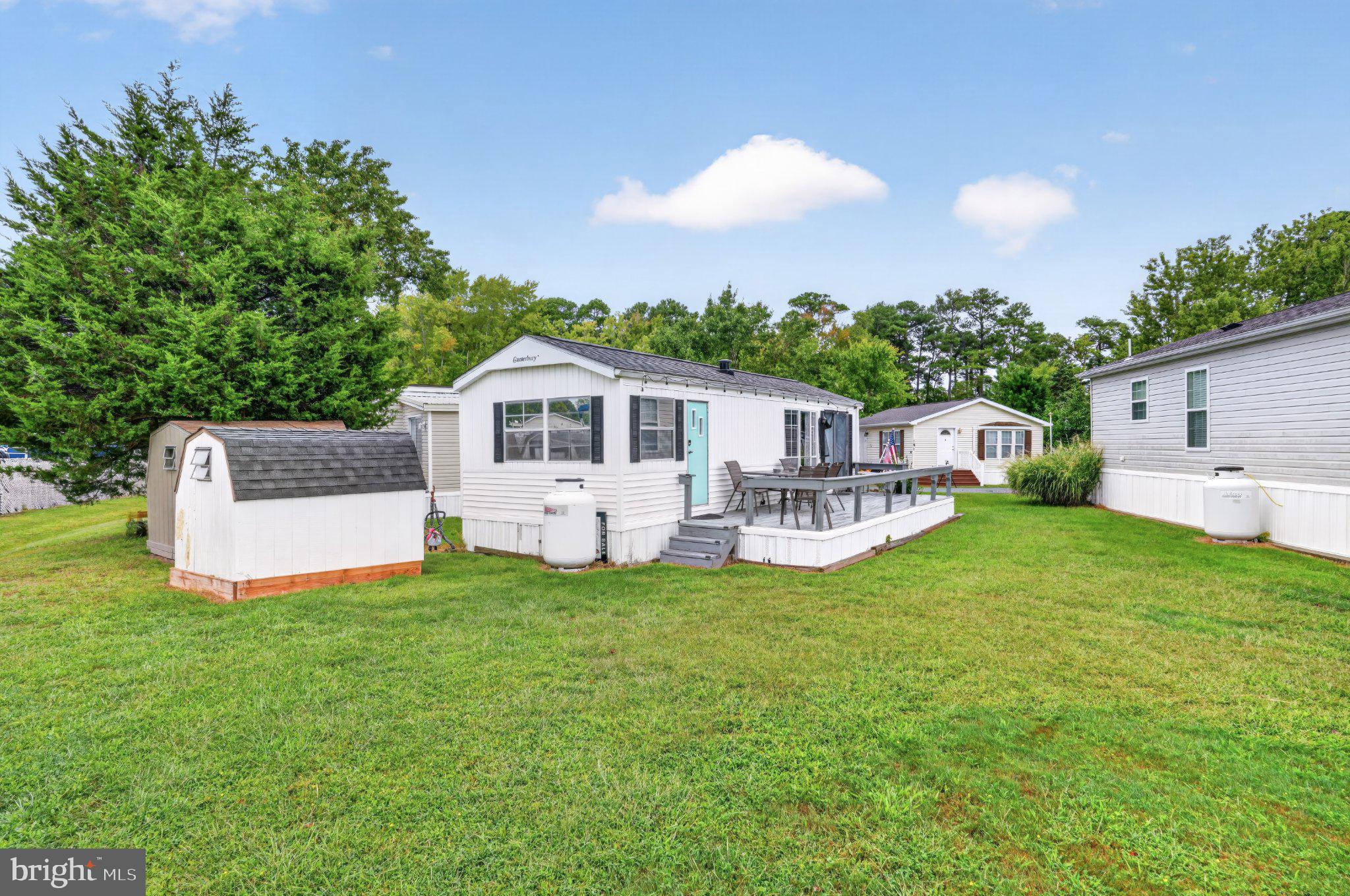 172 OCEAN OVAL CIRCLE