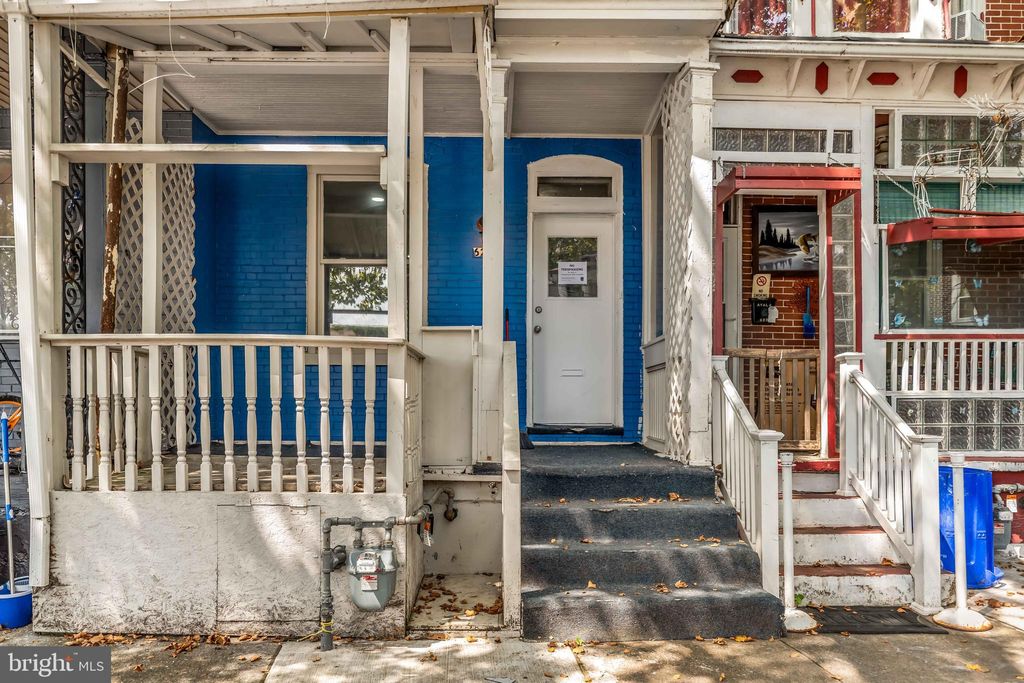 Photo of 626 Wiconisco Street, HARRISBURG, PA 17110 (MLS # PADA2057272)