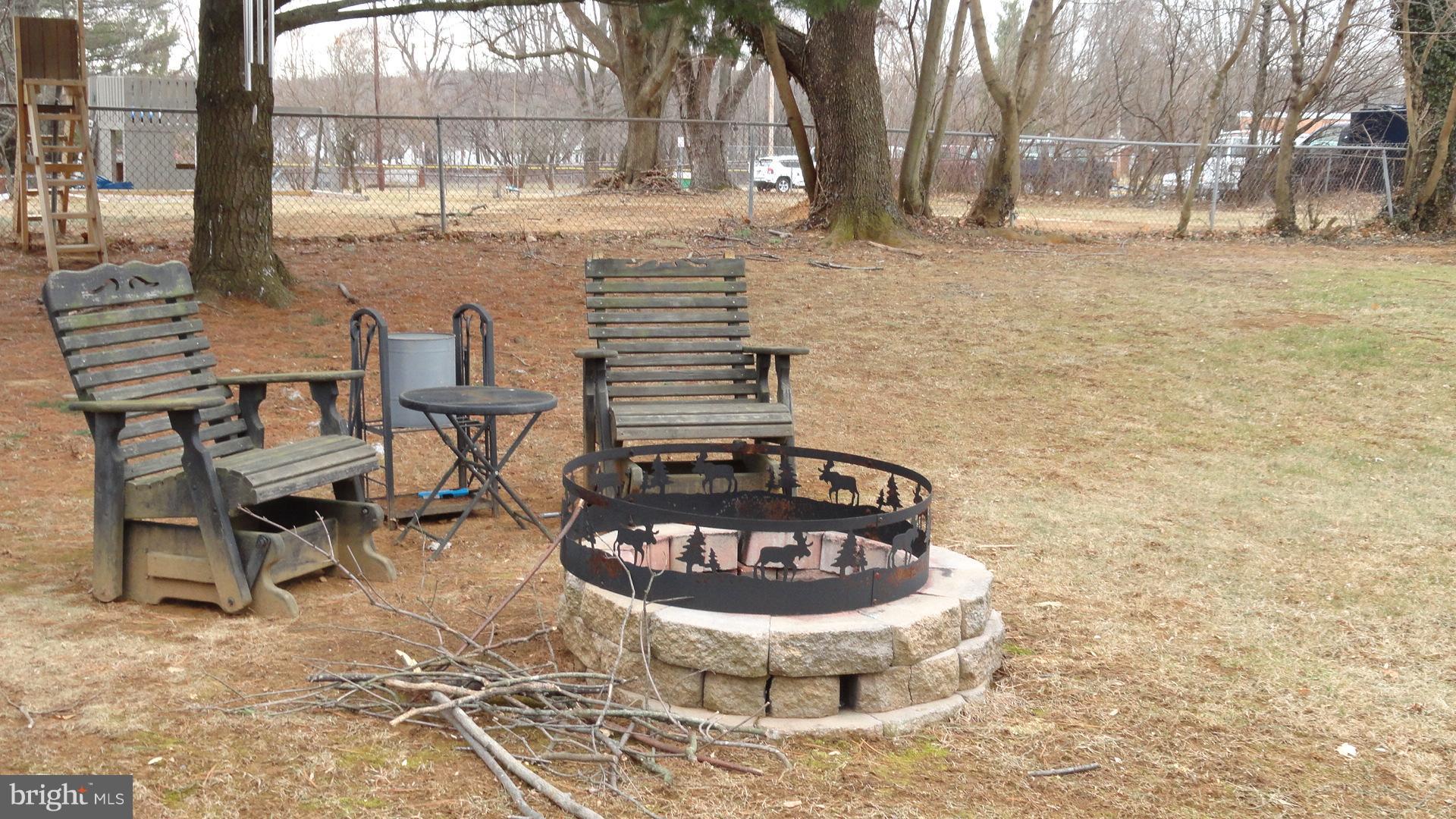 HILLWOOD ESTATES - Residential