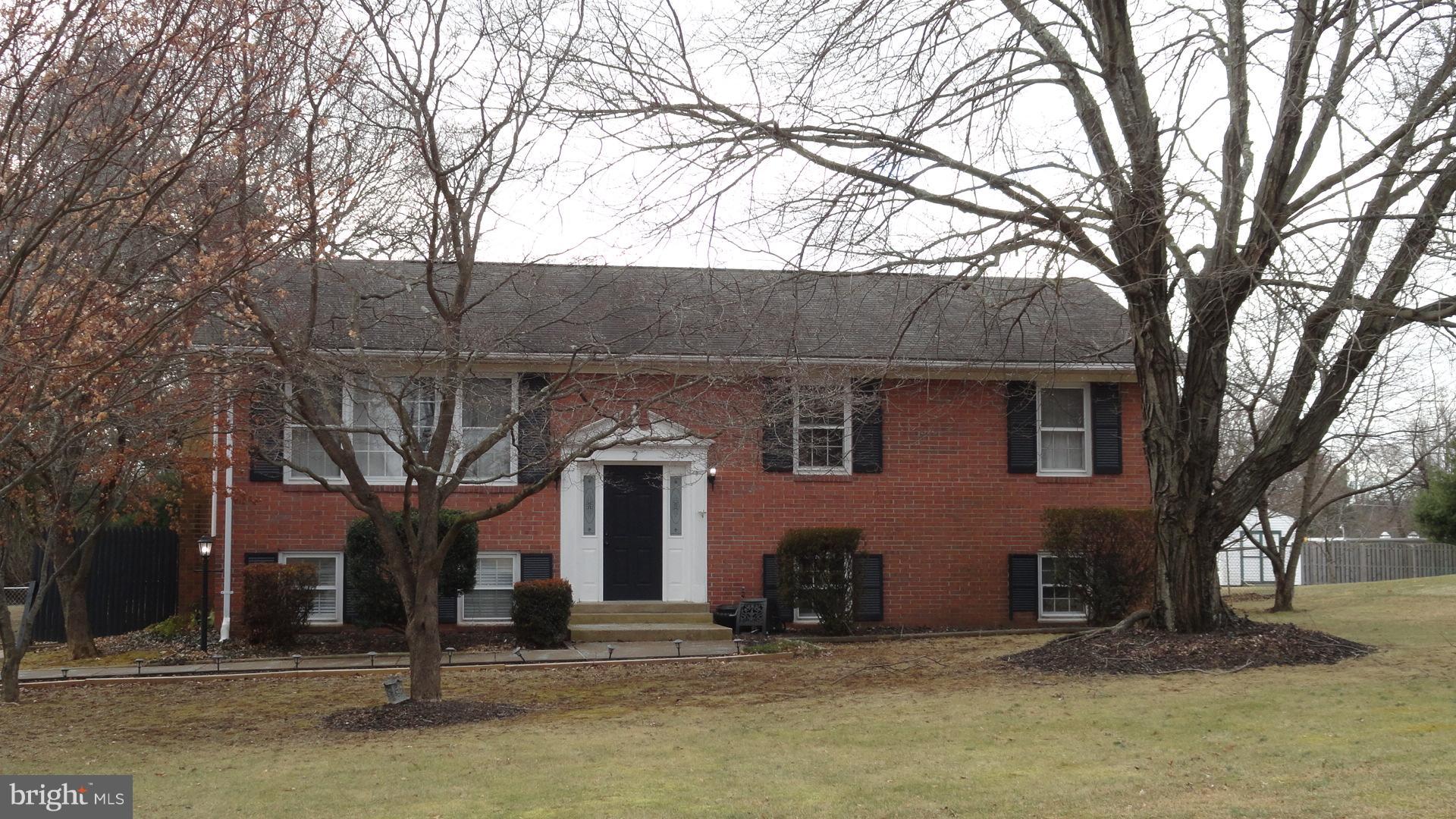 HILLWOOD ESTATES - Residential