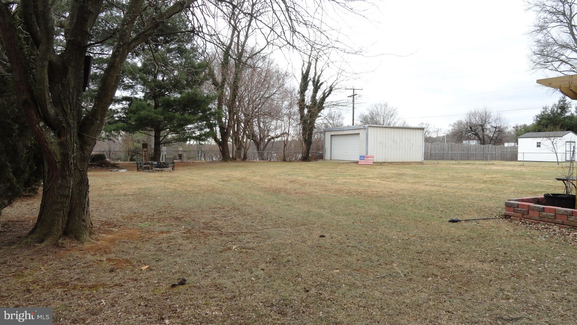 HILLWOOD ESTATES - Residential