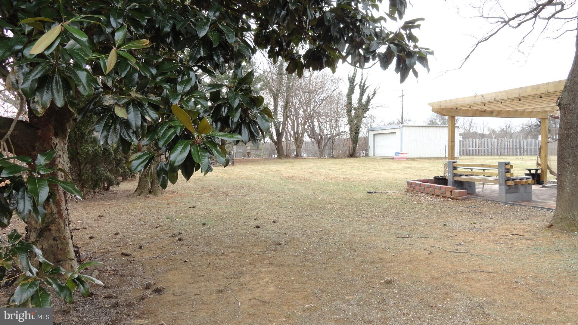 HILLWOOD ESTATES - Residential