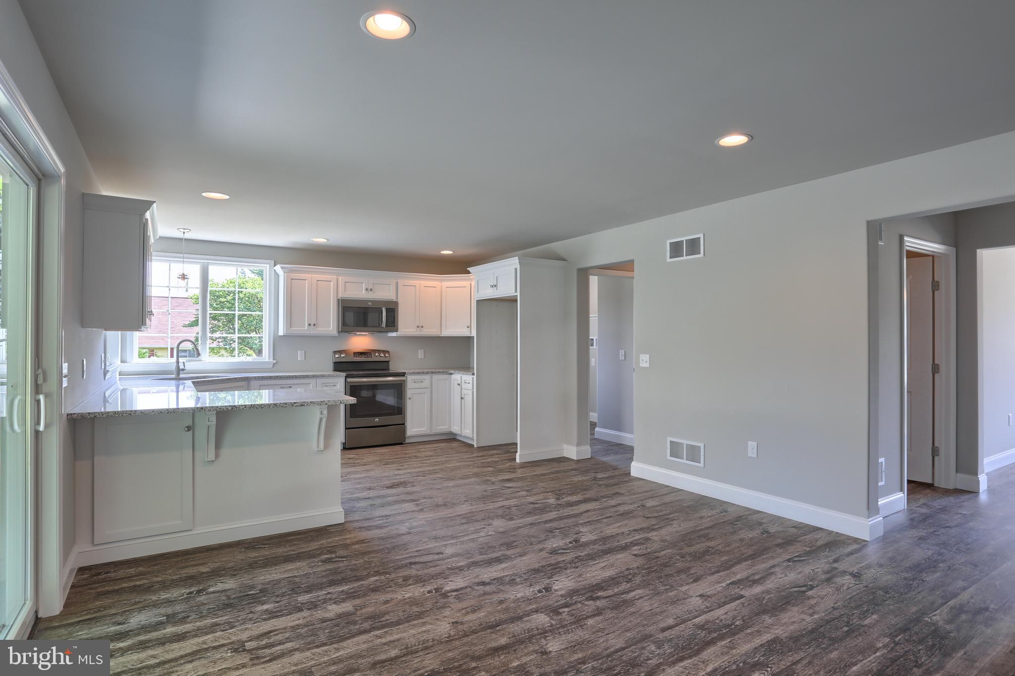 THE ESTATES AT HEARTHSIDE - Residential