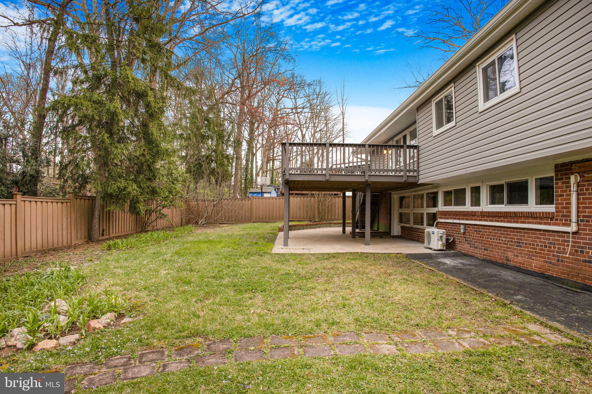 RAVENSDALE - Residential