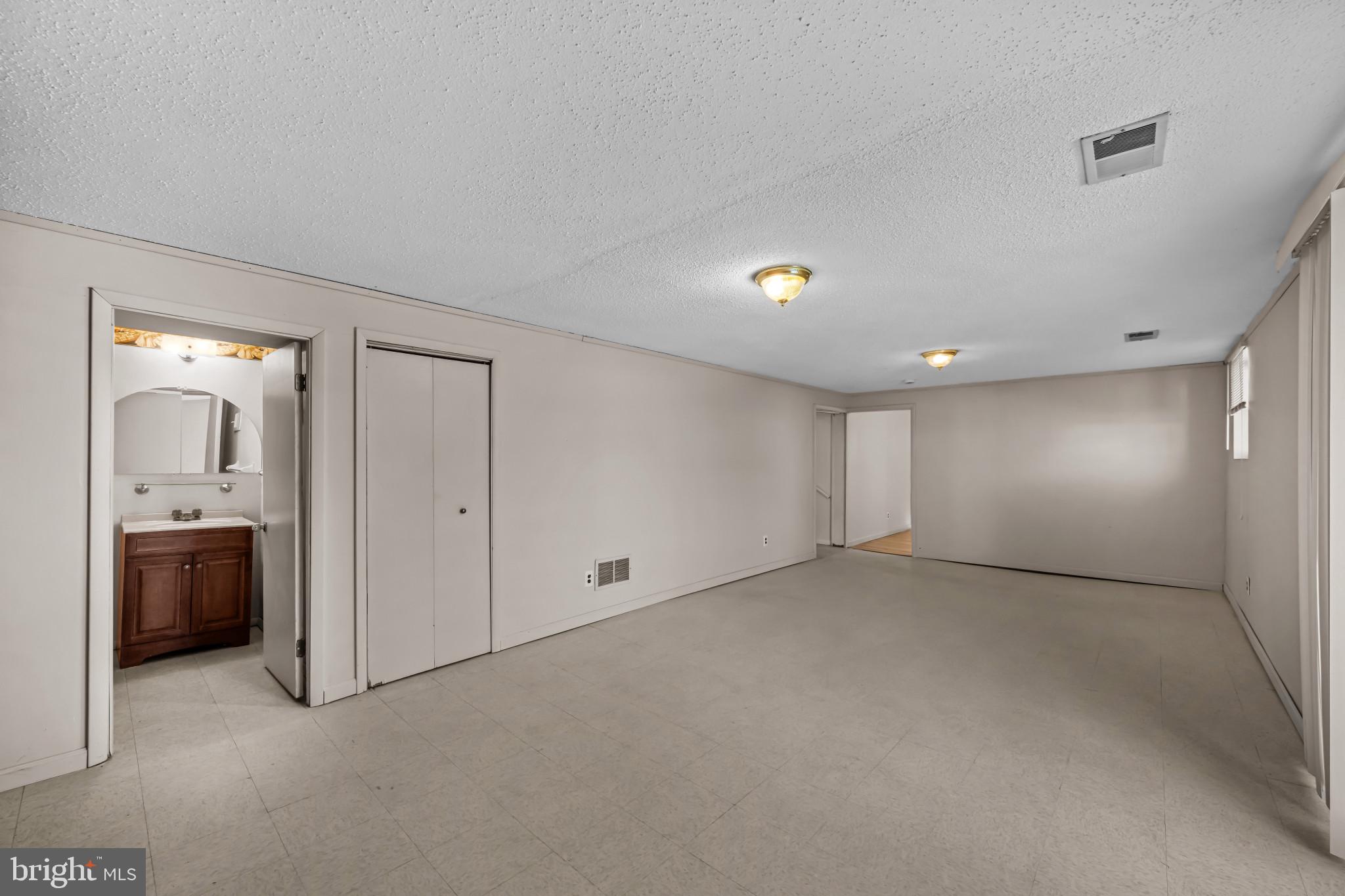 CRANDON - Residential