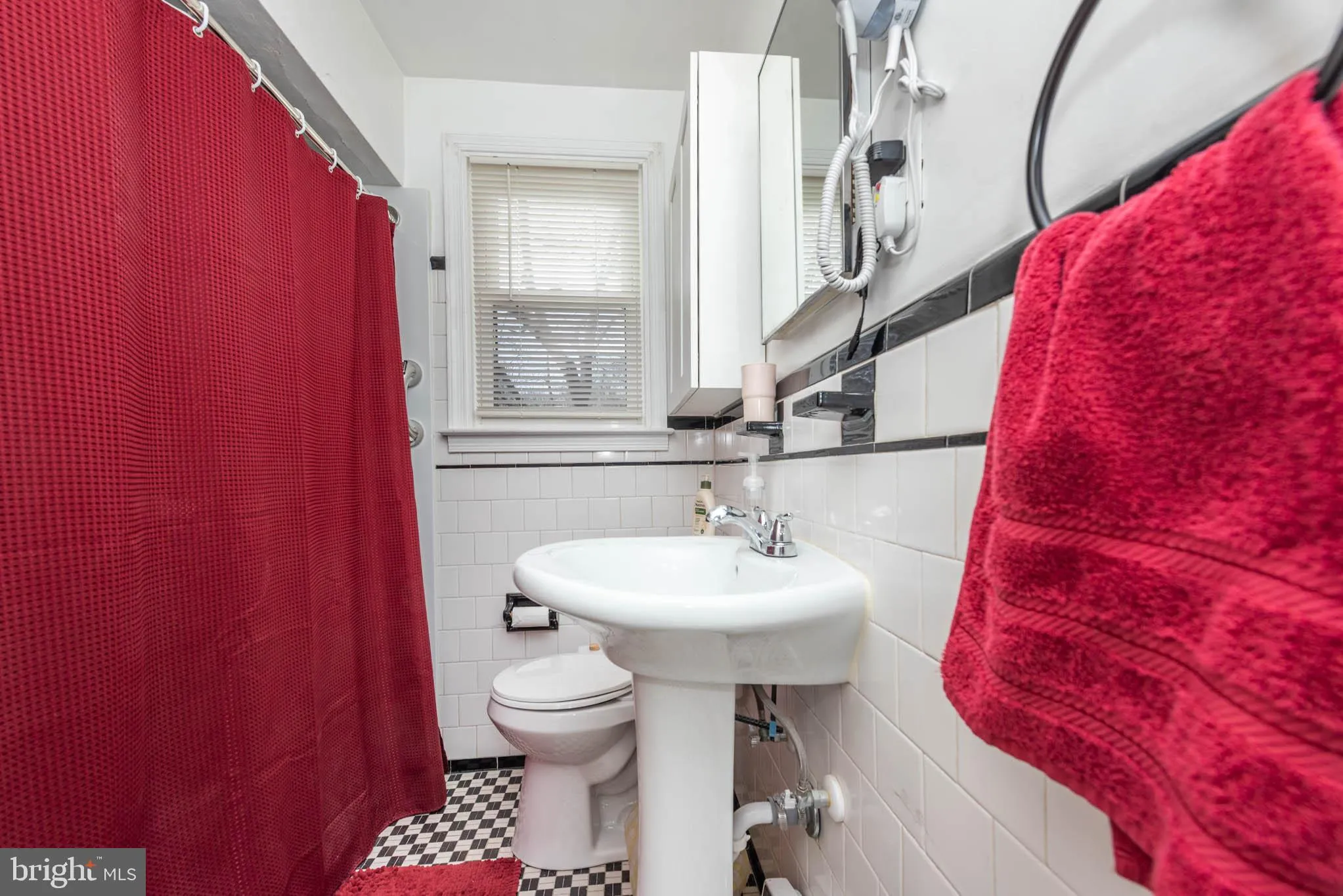 Baltimore, Maryland 21214, United States, 3 Bedrooms Bedrooms, ,1 BathroomBathrooms,Residential,Active,102710