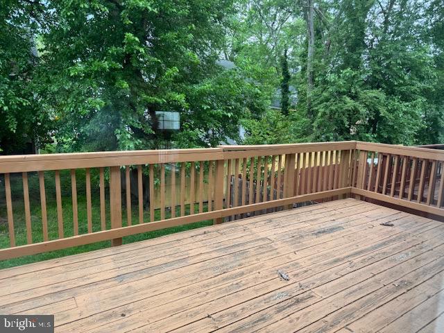 STONEY BEACH - Residential