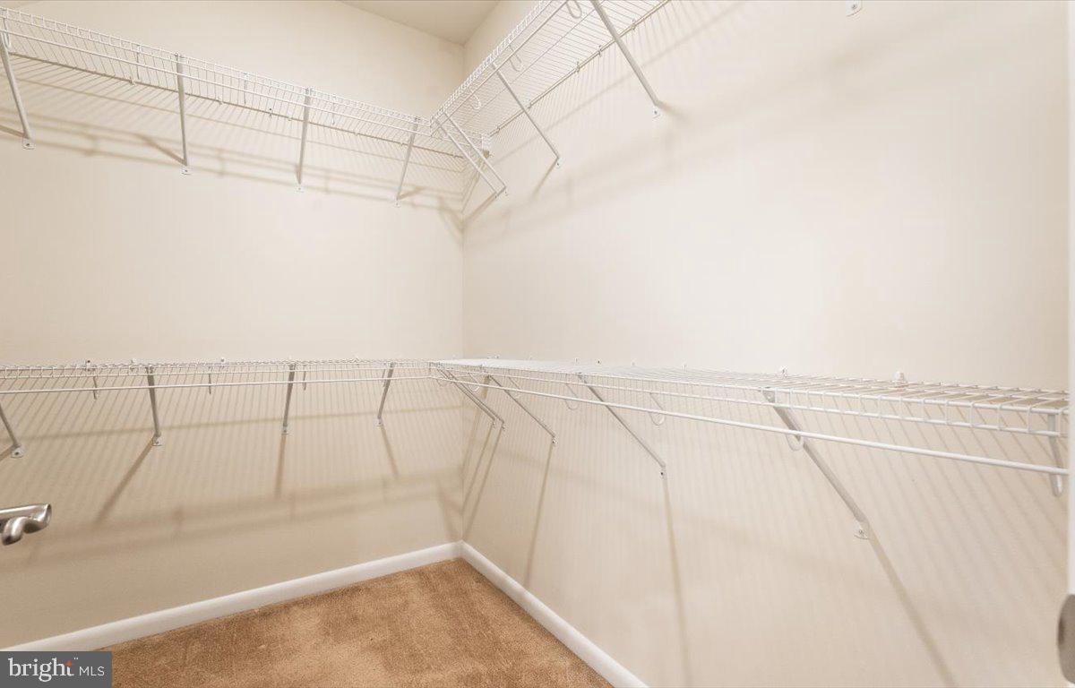 ONE LOUDOUN - Residential Lease