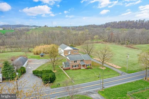140 SHARTLESVILLE ROAD BERNVILLE PA 19506