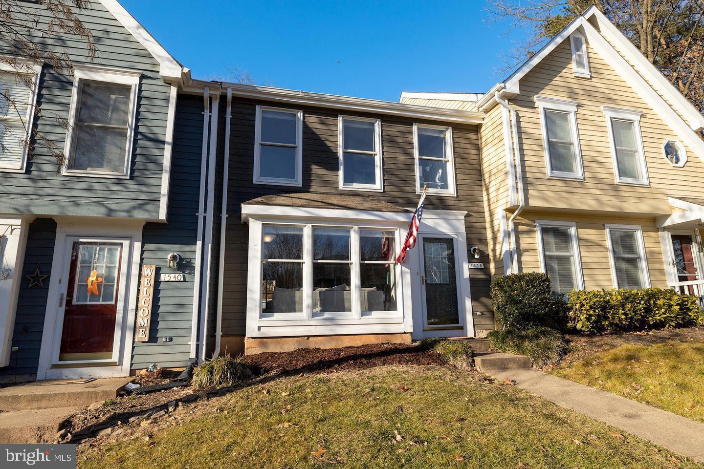 1538 TWISTED OAK DRIVE