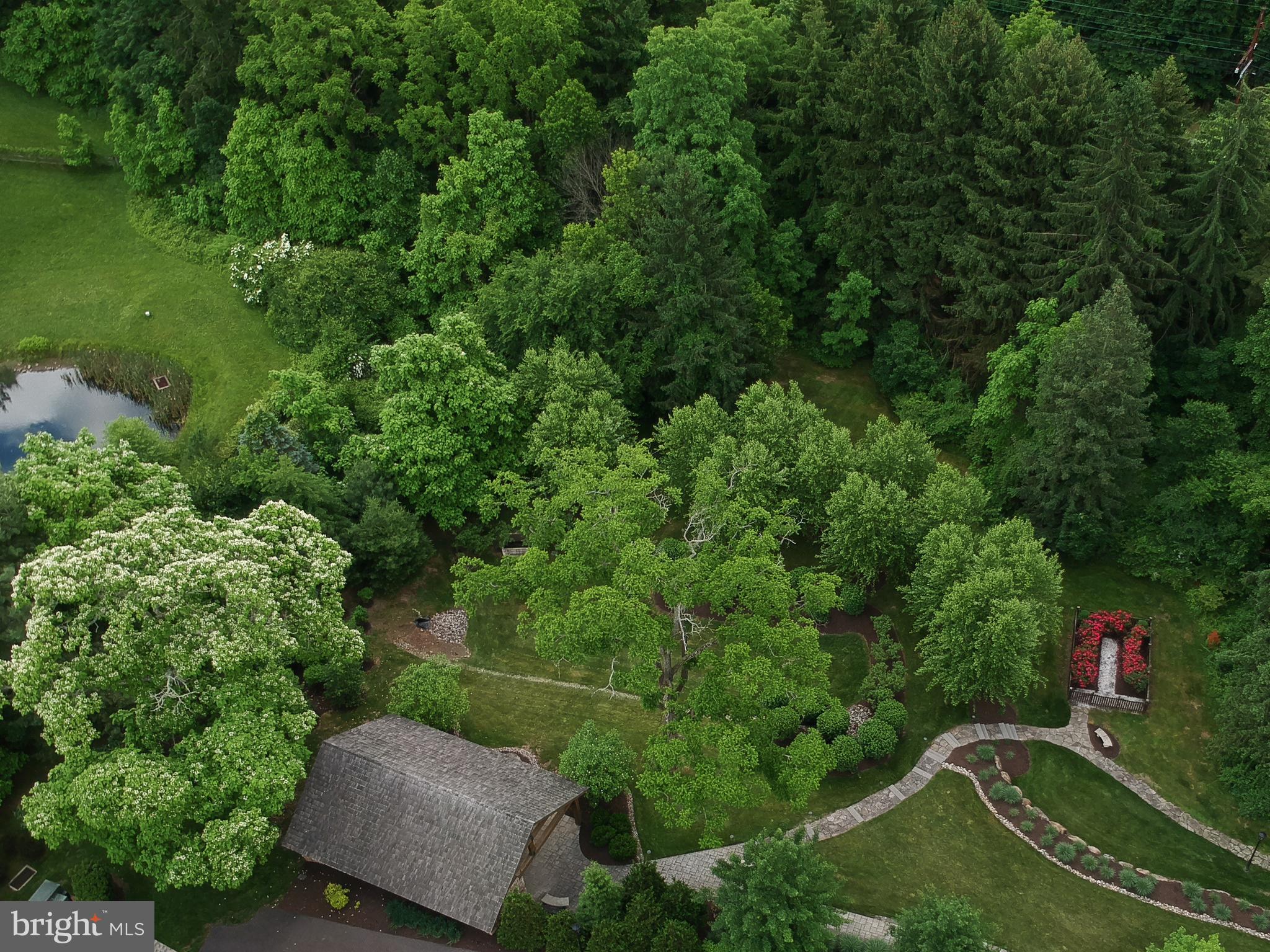 TOWNS EDGE - Residential