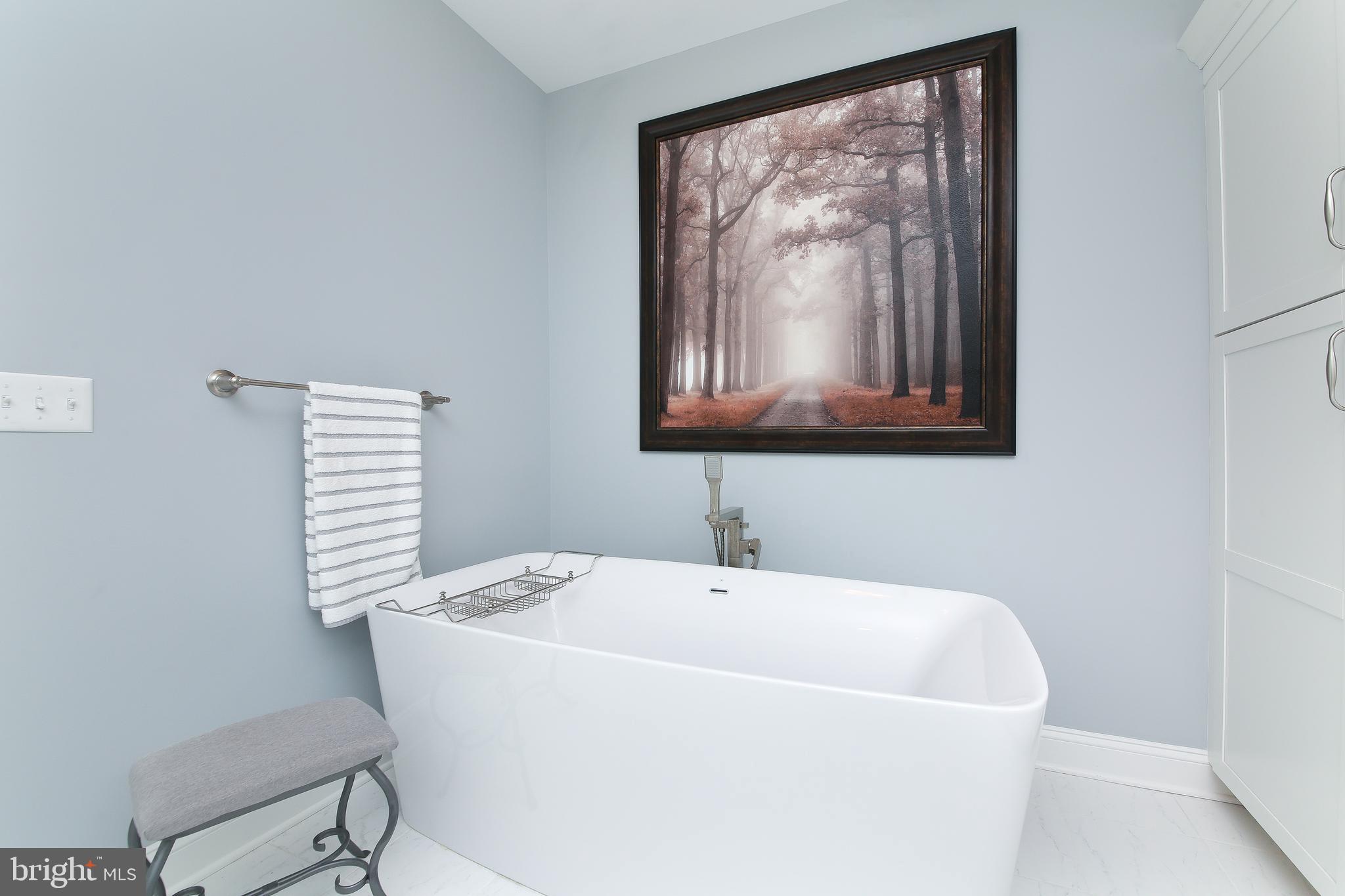 TOWNS EDGE - Residential