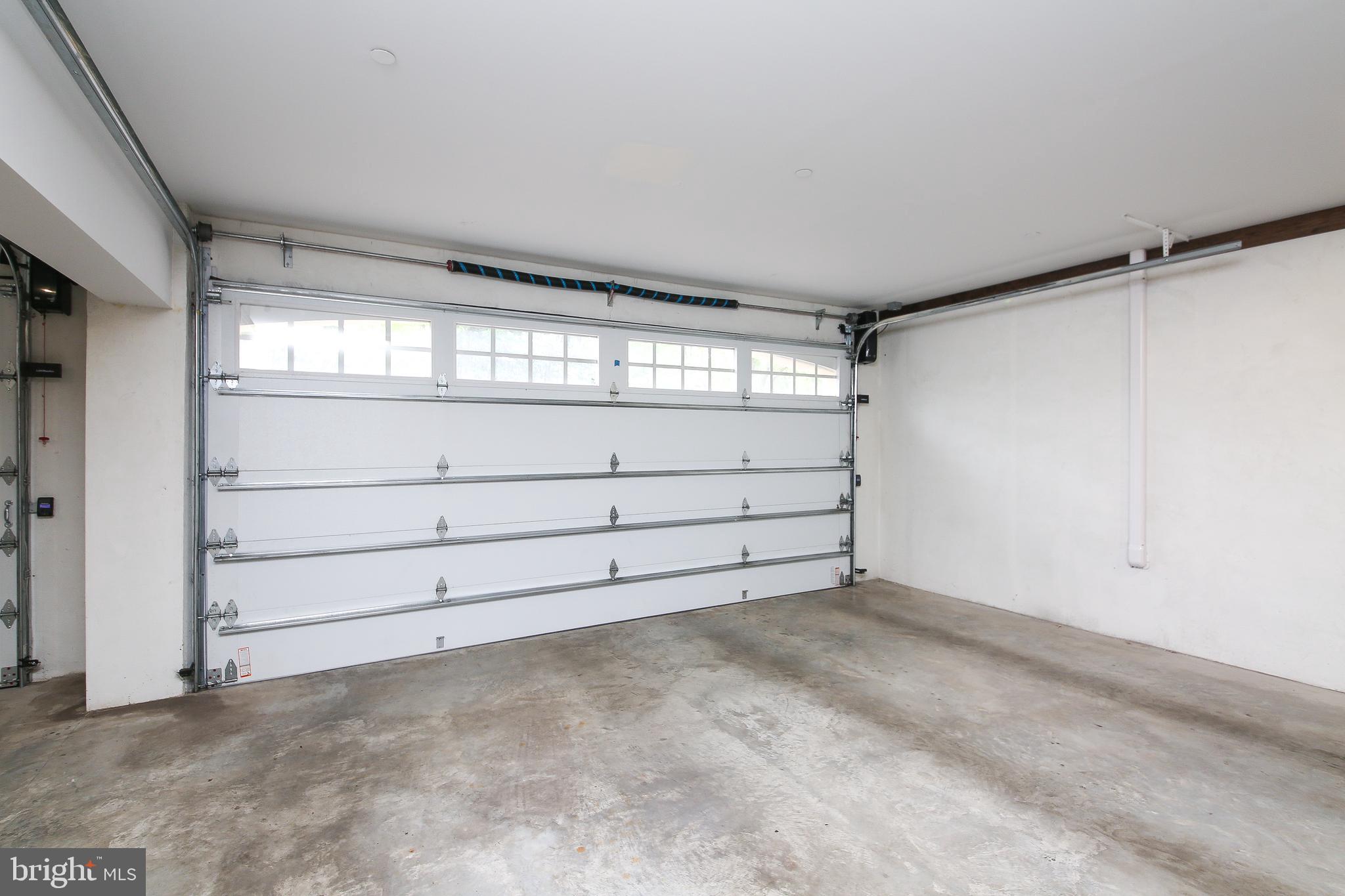 TOWNS EDGE - Residential