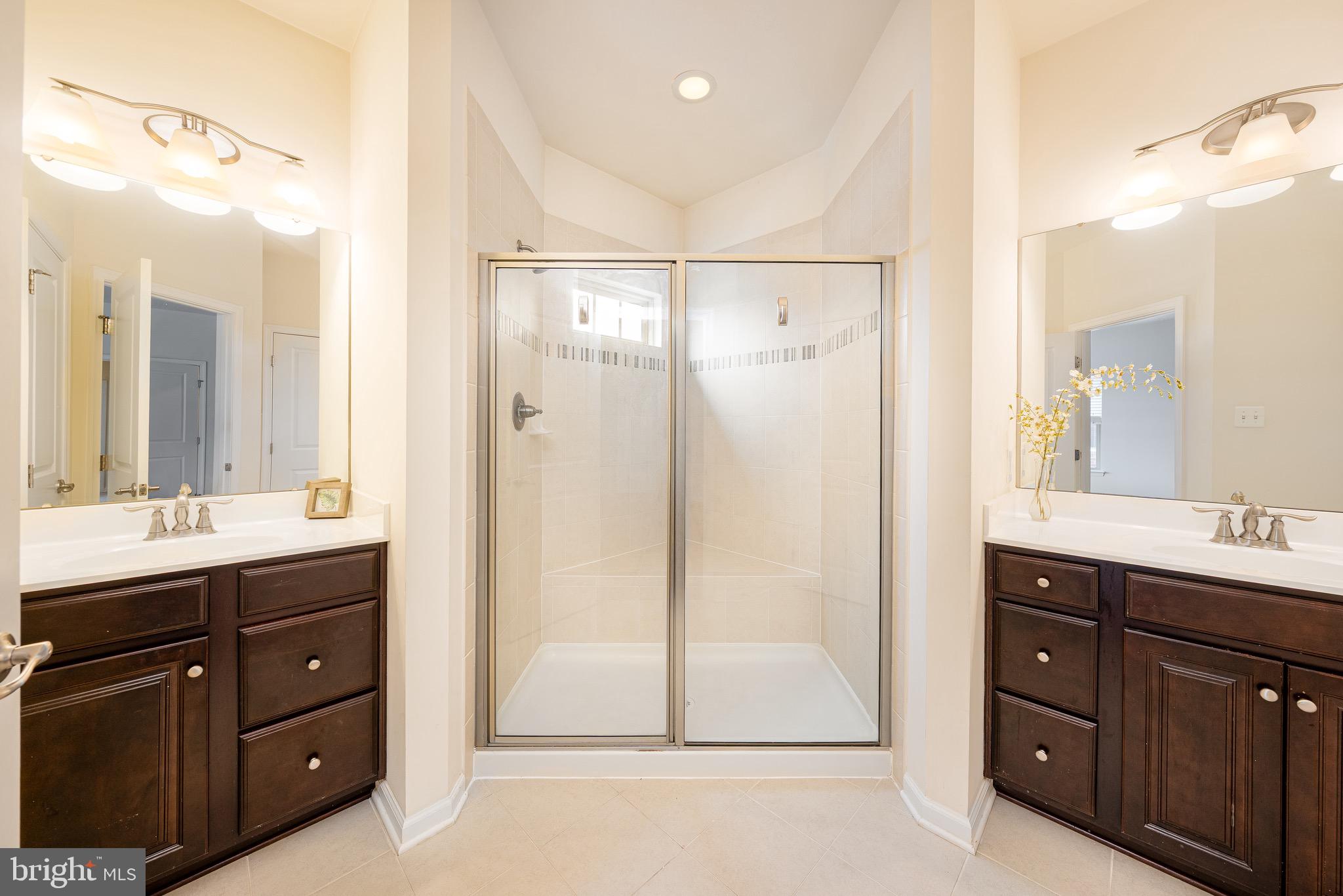 VILLAGES OF URBANA - Residential