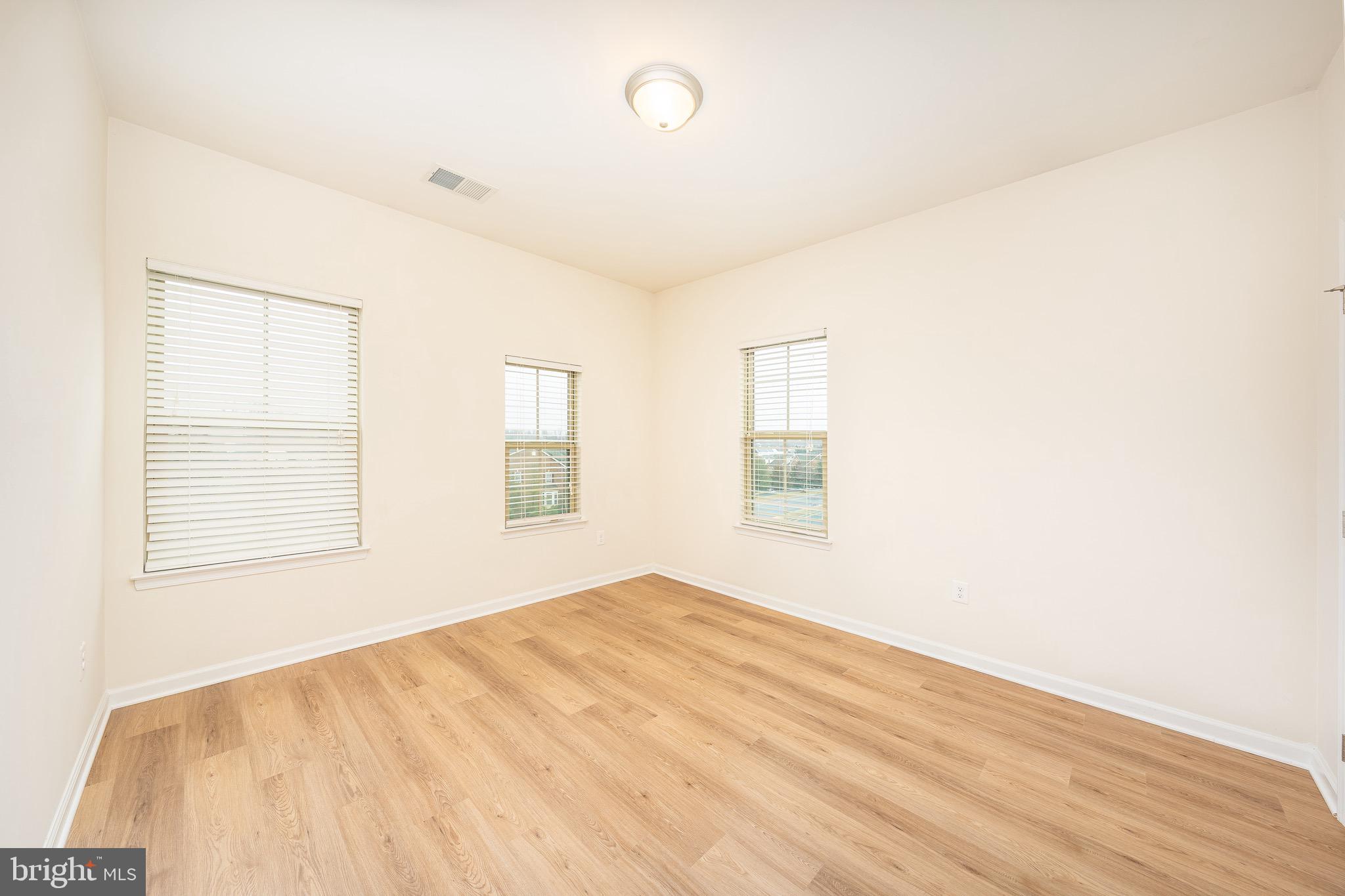 VILLAGES OF URBANA - Residential