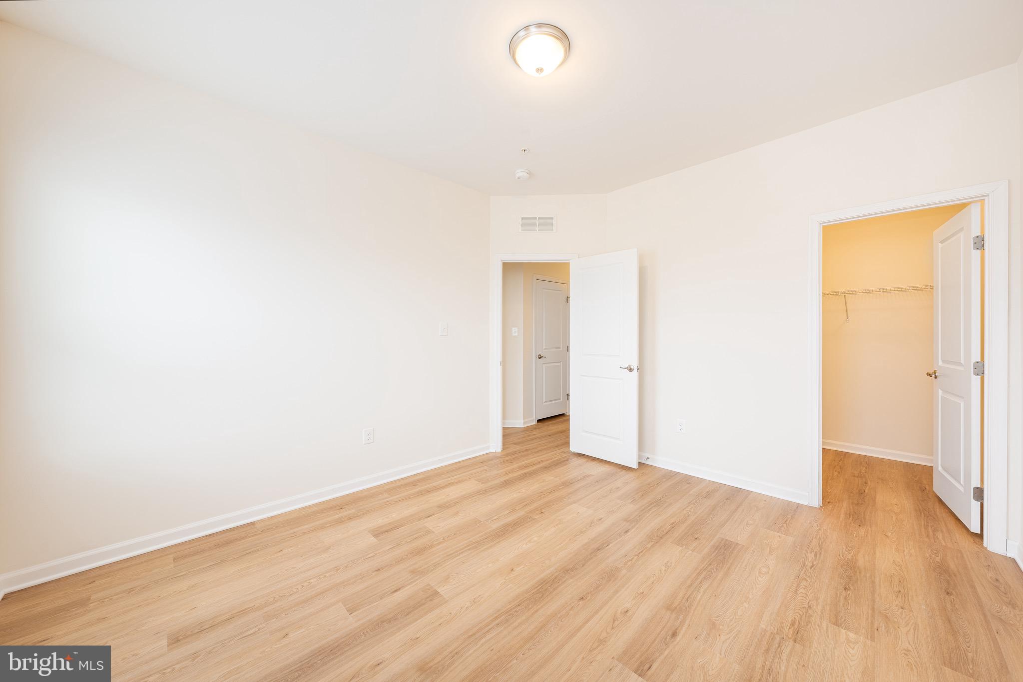 VILLAGES OF URBANA - Residential