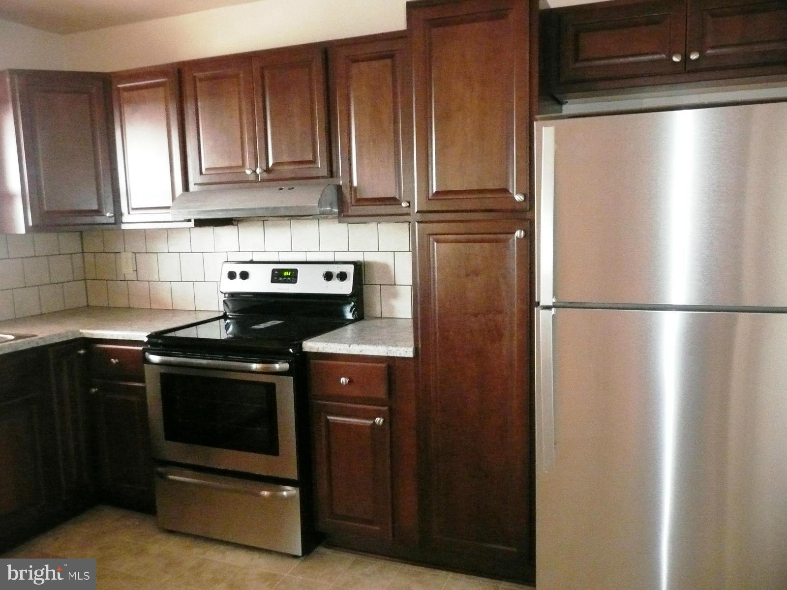 ORCHARD HILLS - Residential