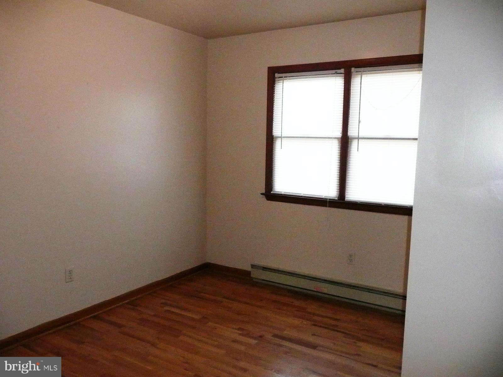 ORCHARD HILLS - Residential