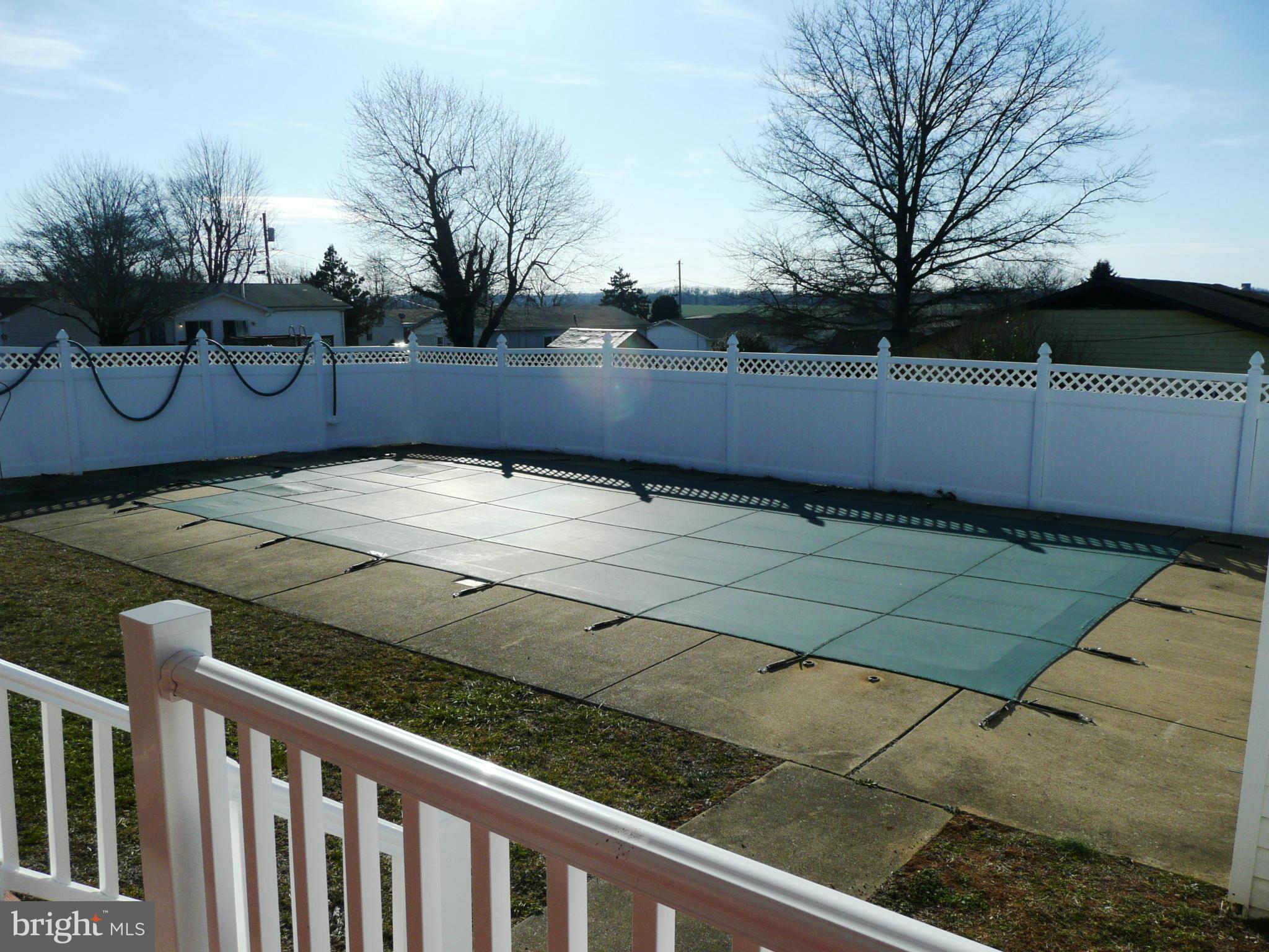 ORCHARD HILLS - Residential