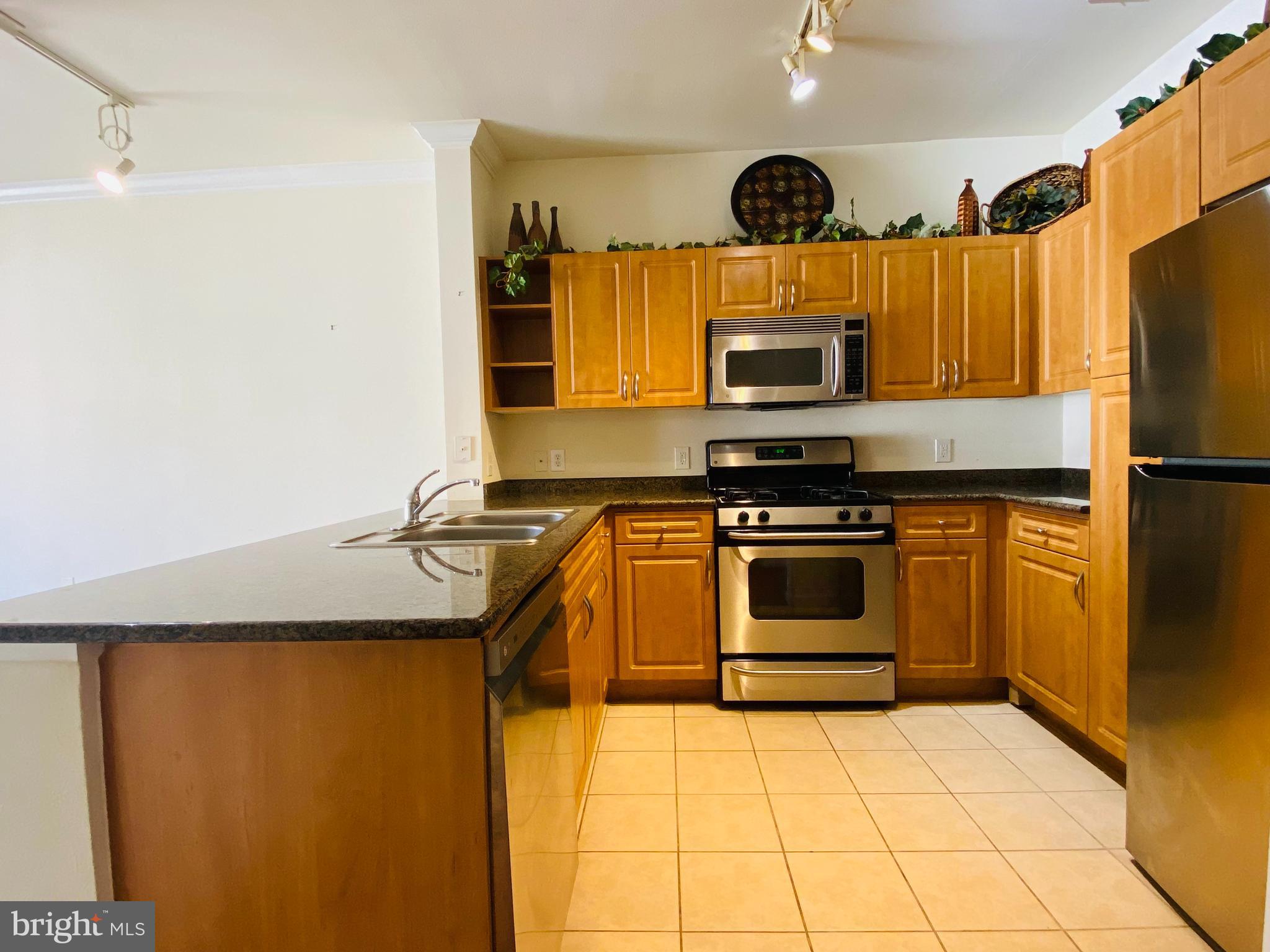 BRYSON AT WOODLAND PARK - Residential Lease