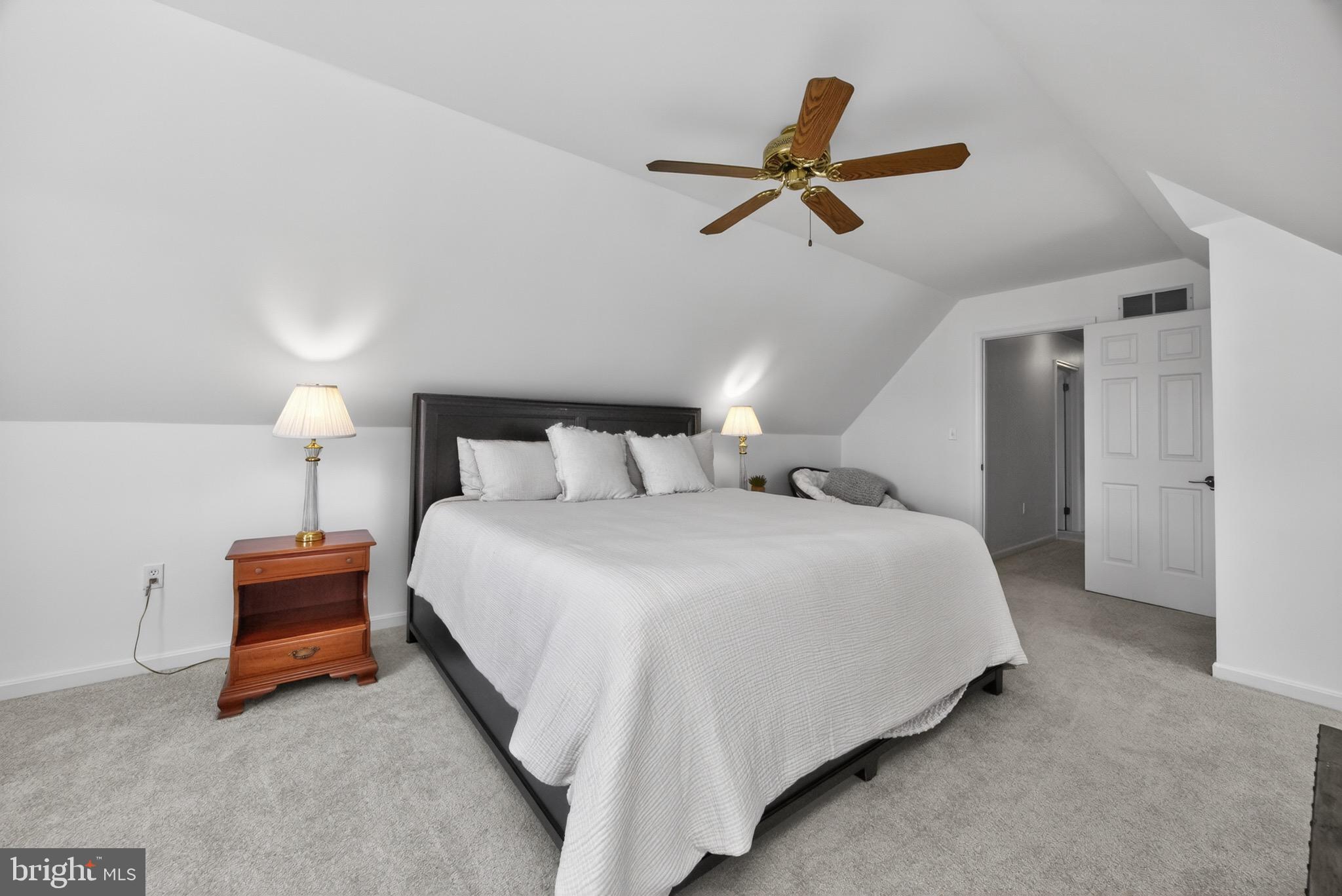PENNINGTONVILLE MEADOWS - Residential