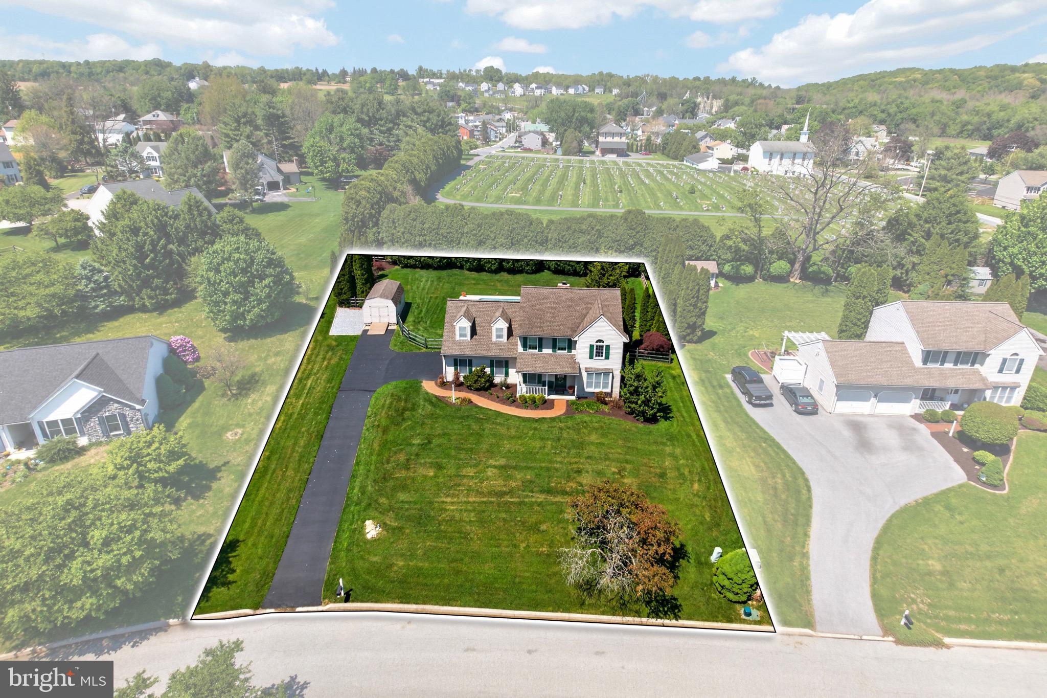 PENNINGTONVILLE MEADOWS - Residential