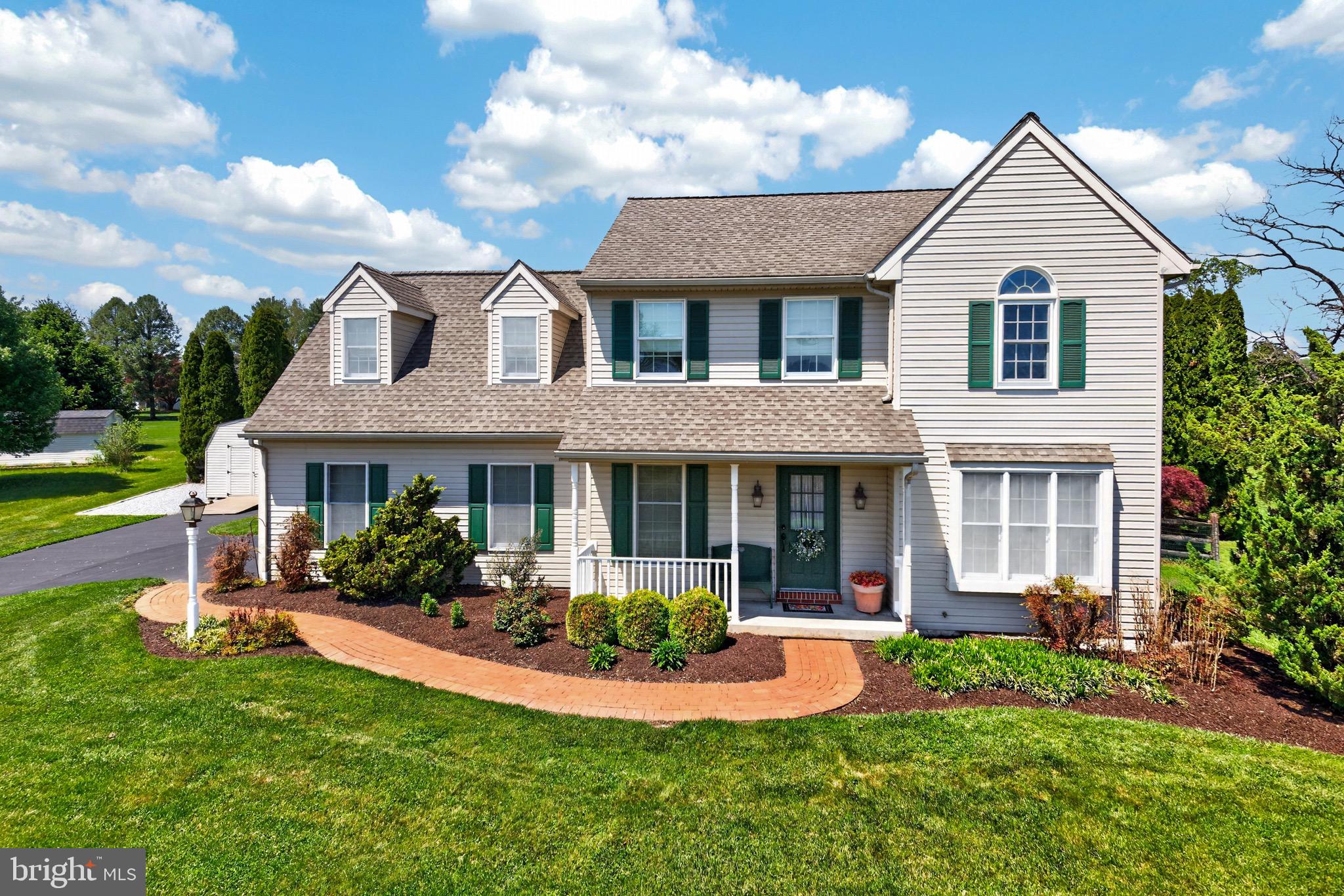 PENNINGTONVILLE MEADOWS - Residential