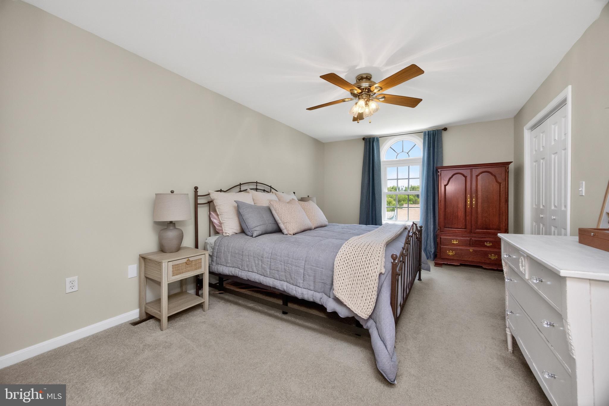 PENNINGTONVILLE MEADOWS - Residential