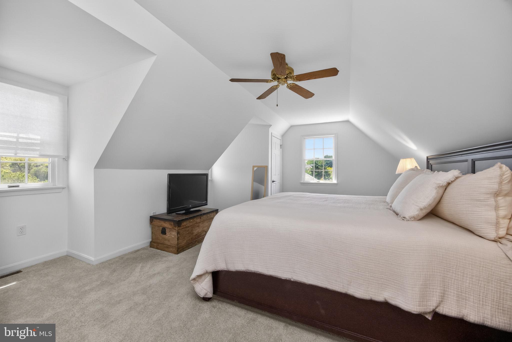PENNINGTONVILLE MEADOWS - Residential