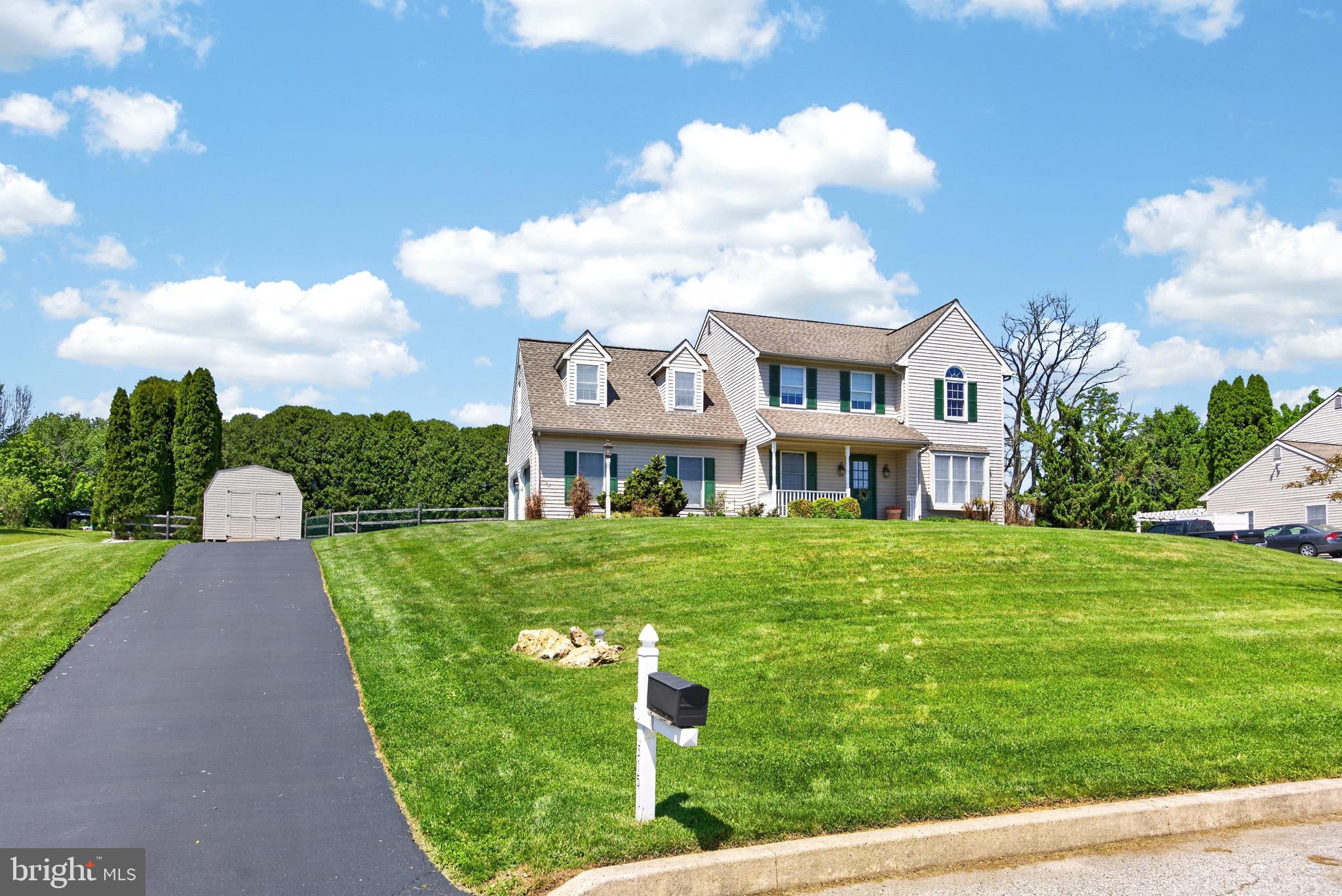 PENNINGTONVILLE MEADOWS - Residential