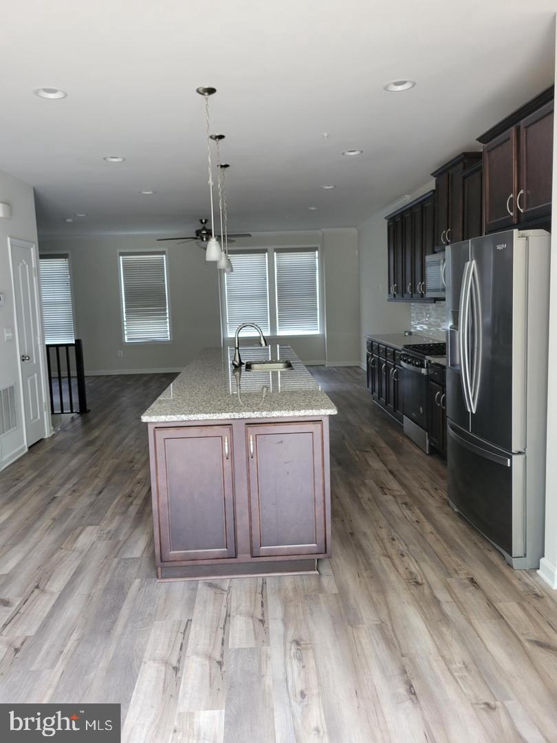 WESTRIDGE AT WESTPHALIA - Residential Lease