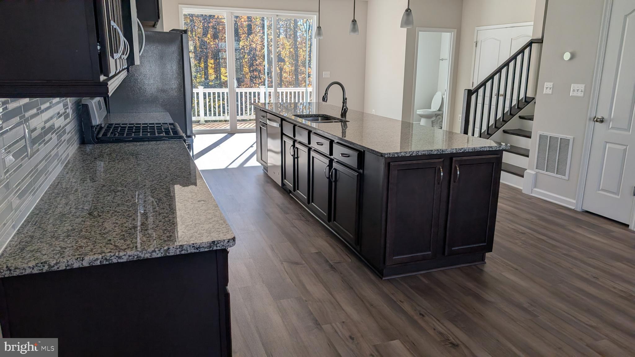 WESTRIDGE AT WESTPHALIA - Residential Lease