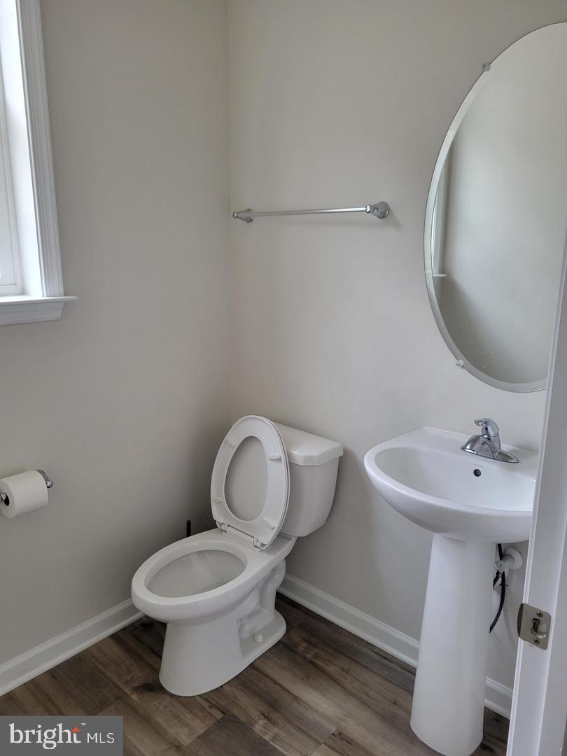 WESTRIDGE AT WESTPHALIA - Residential Lease