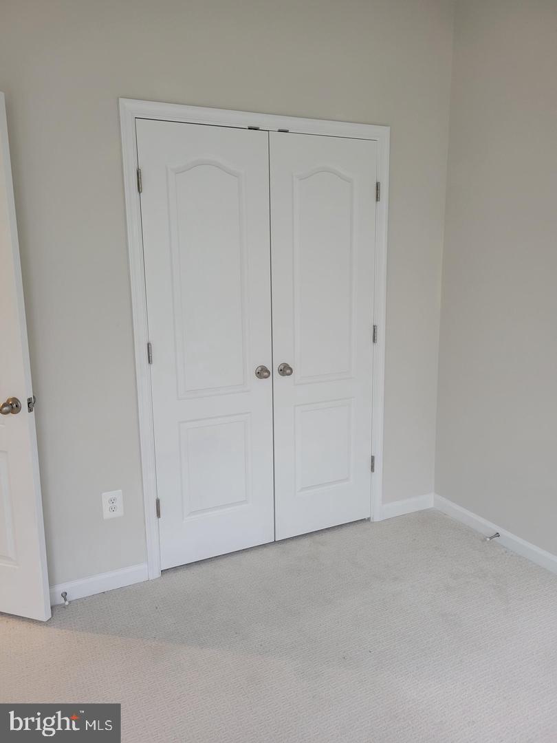 WESTRIDGE AT WESTPHALIA - Residential Lease