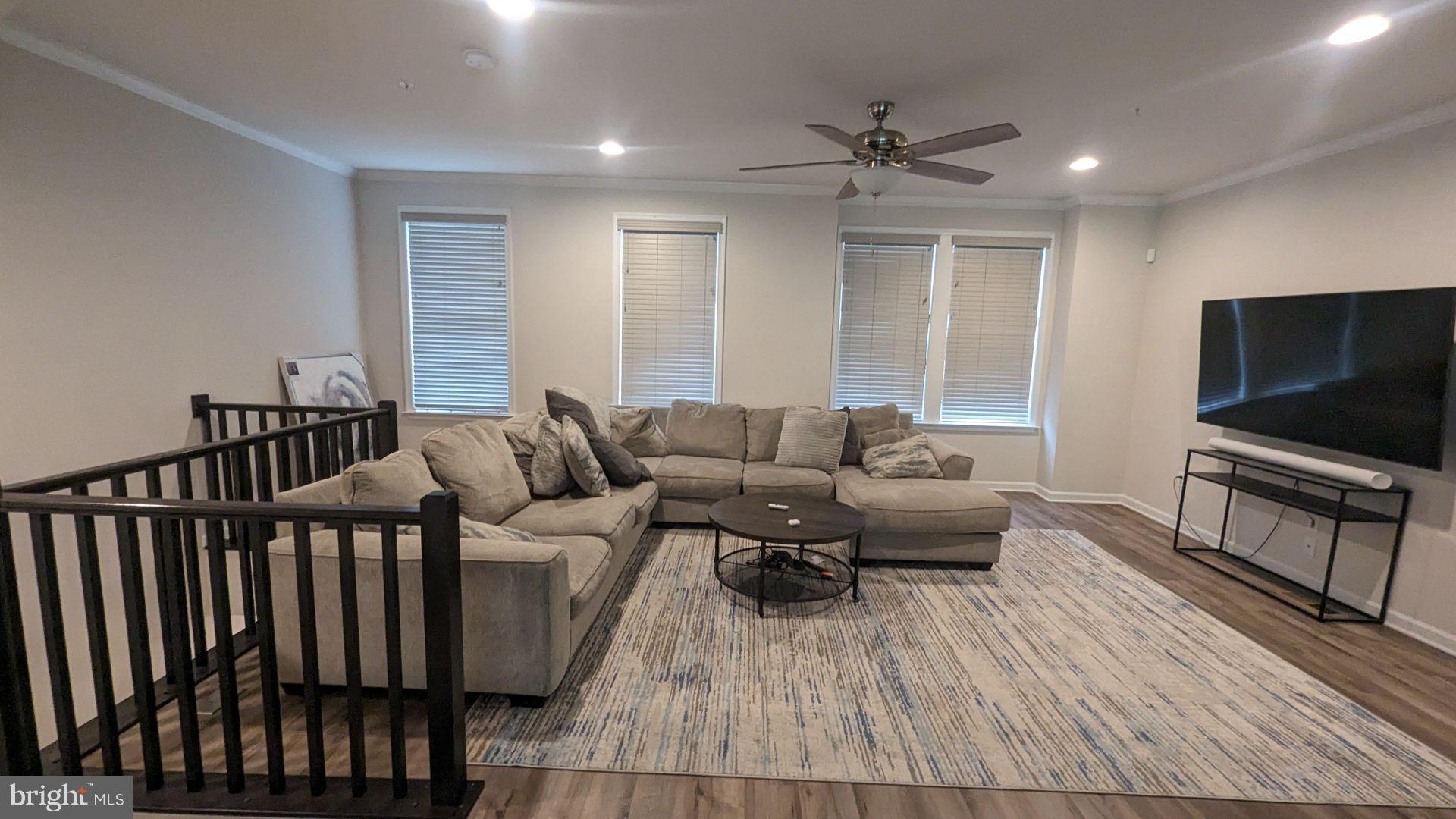 WESTRIDGE AT WESTPHALIA - Residential Lease