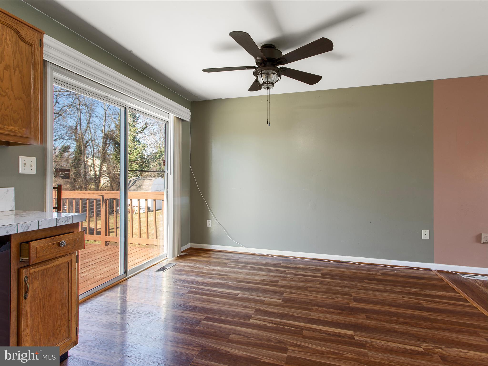 HAMPTON CHASE - Residential