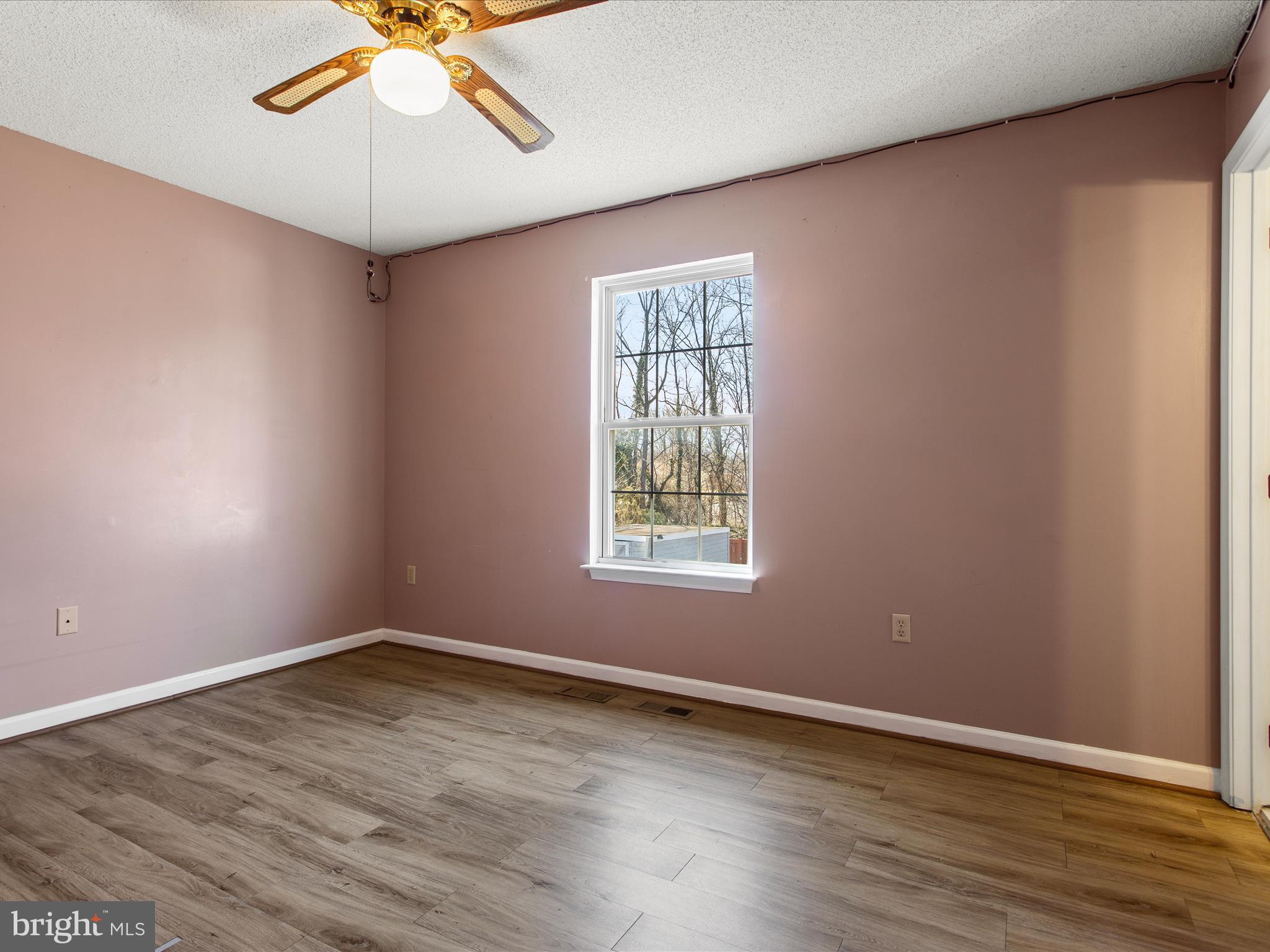 HAMPTON CHASE - Residential