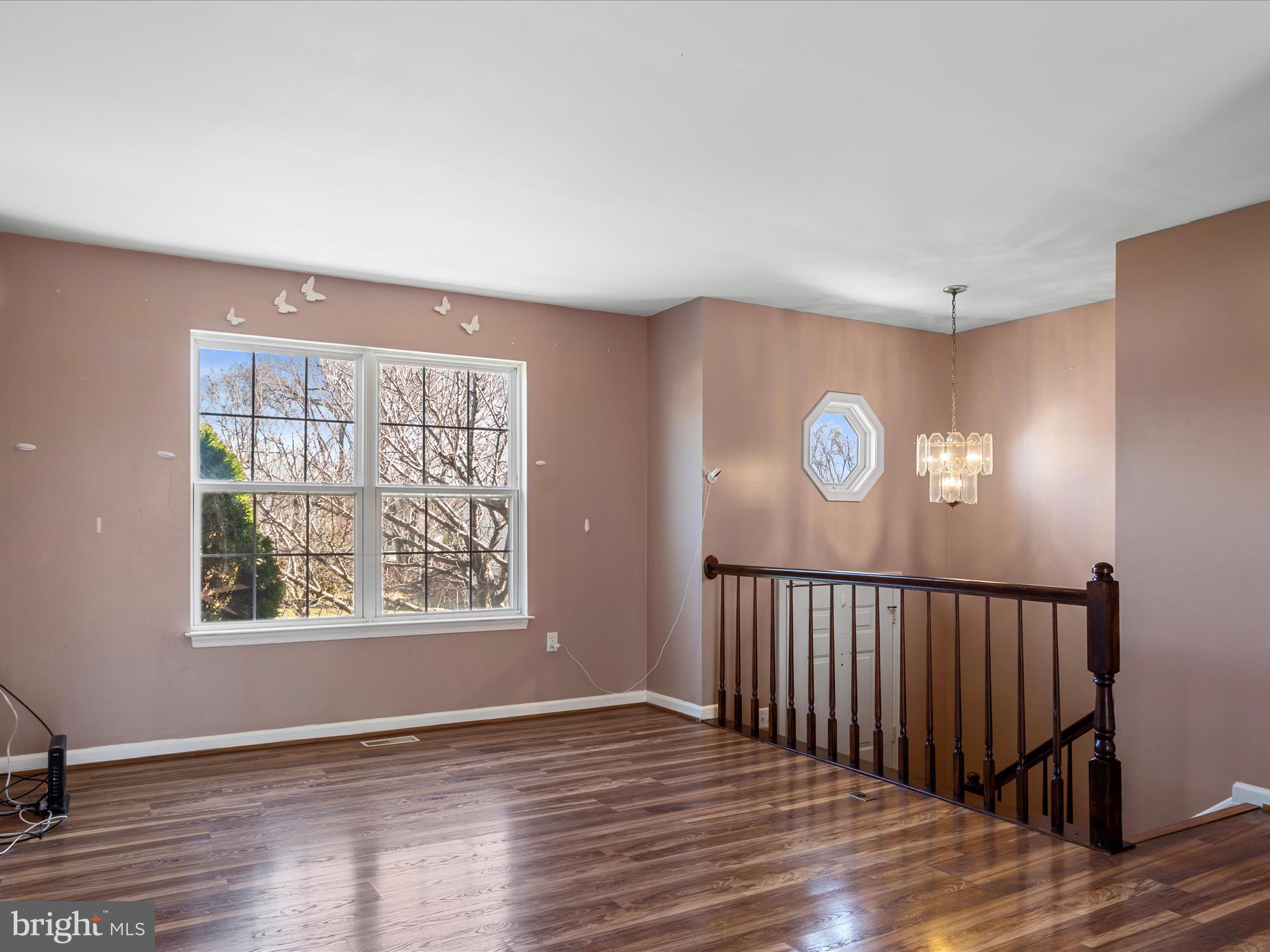 HAMPTON CHASE - Residential