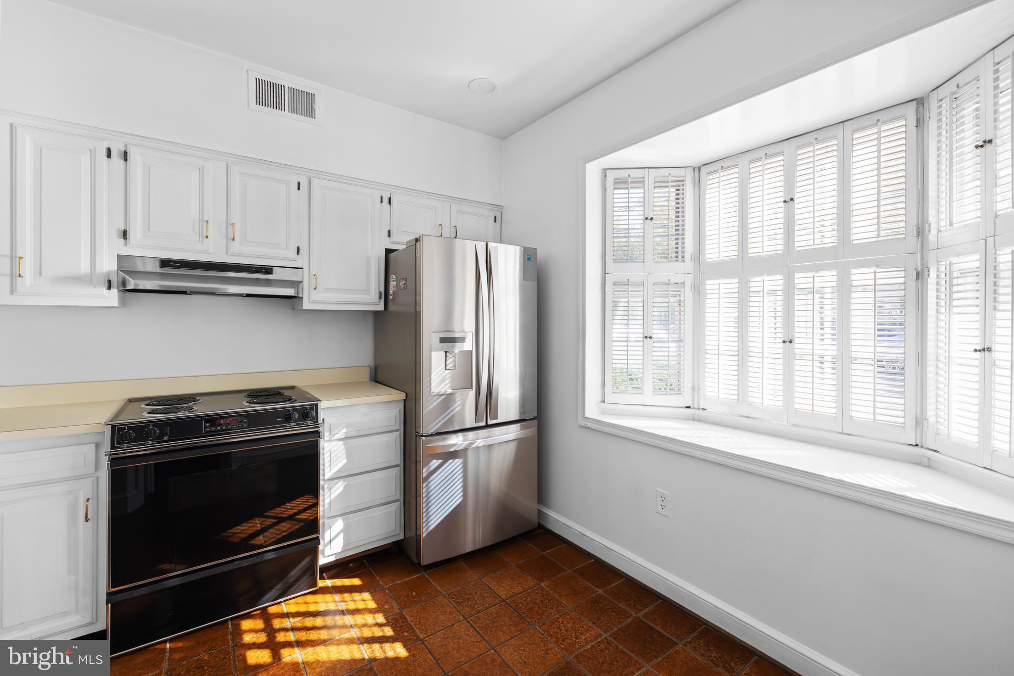 CHELSEA - Residential