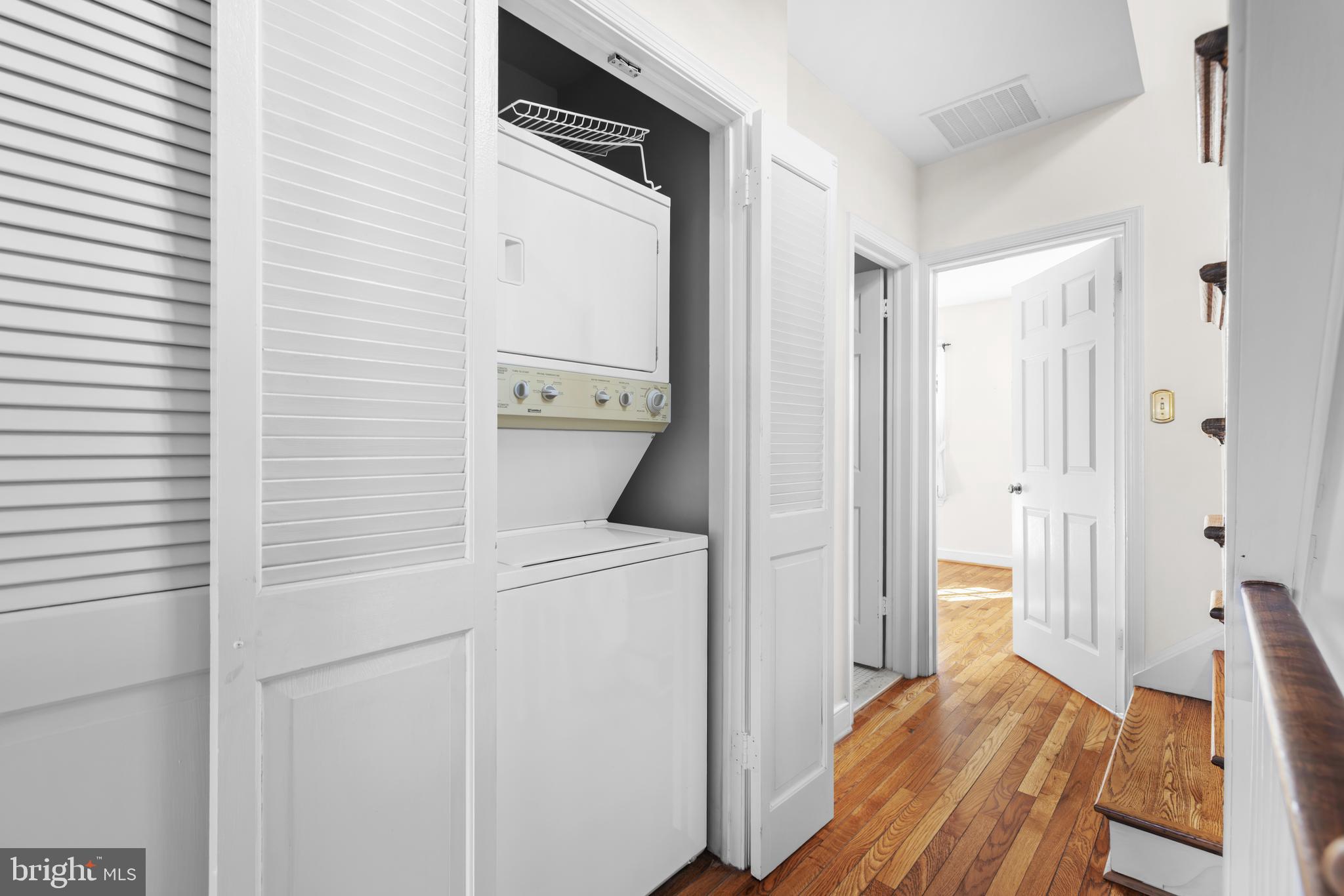 CHELSEA - Residential