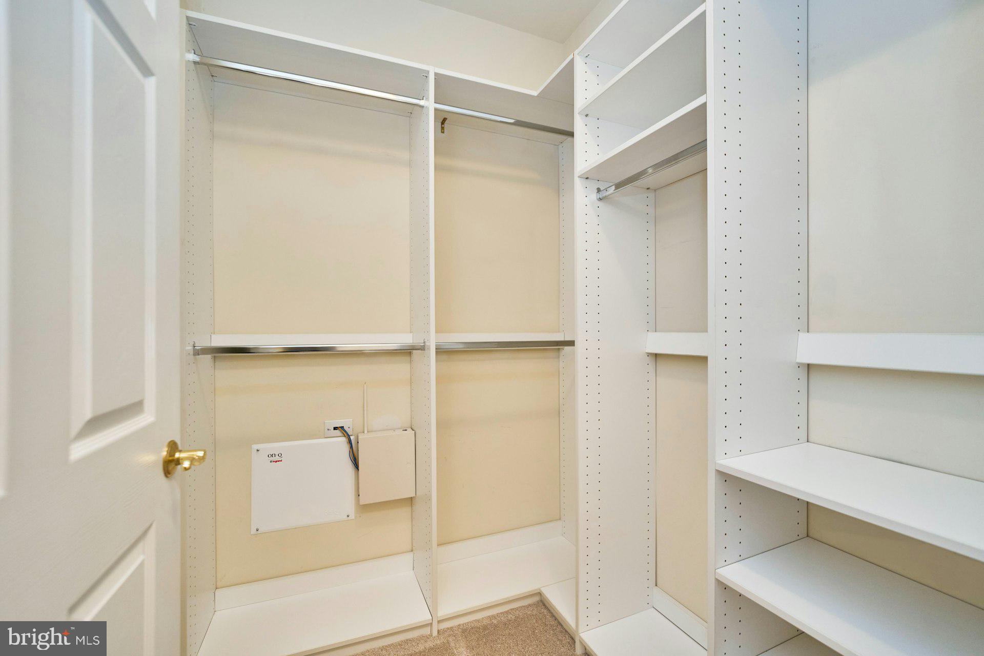 REGENCY AT DOMINION VALLEY - Residential