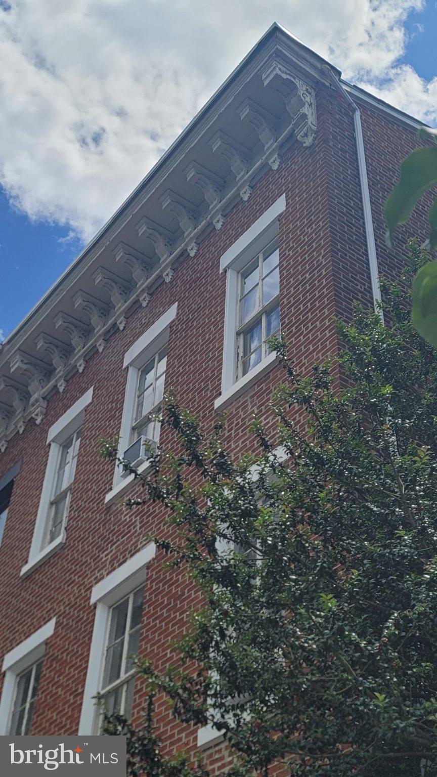 428 WALNUT STREET