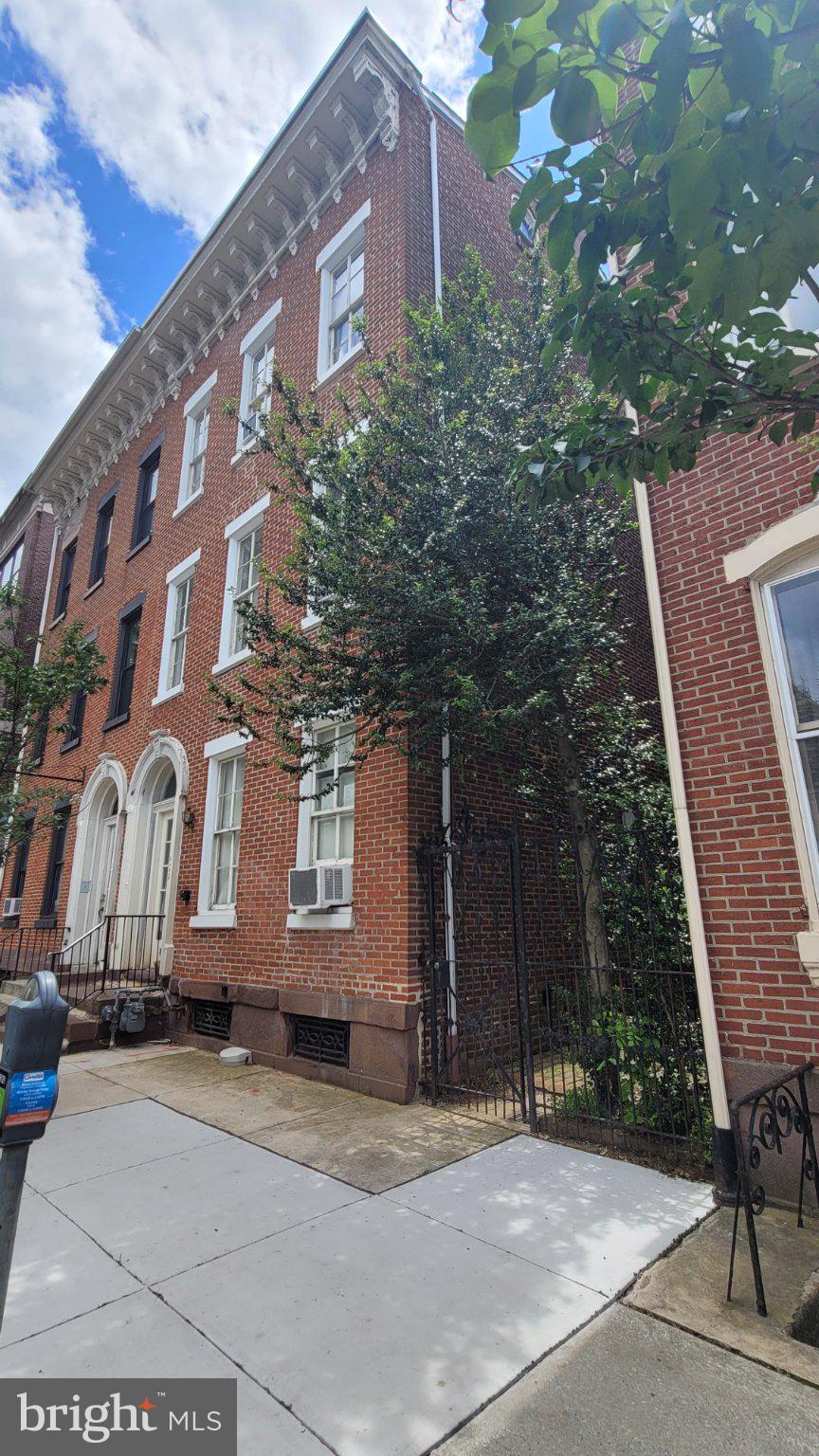 428 WALNUT STREET