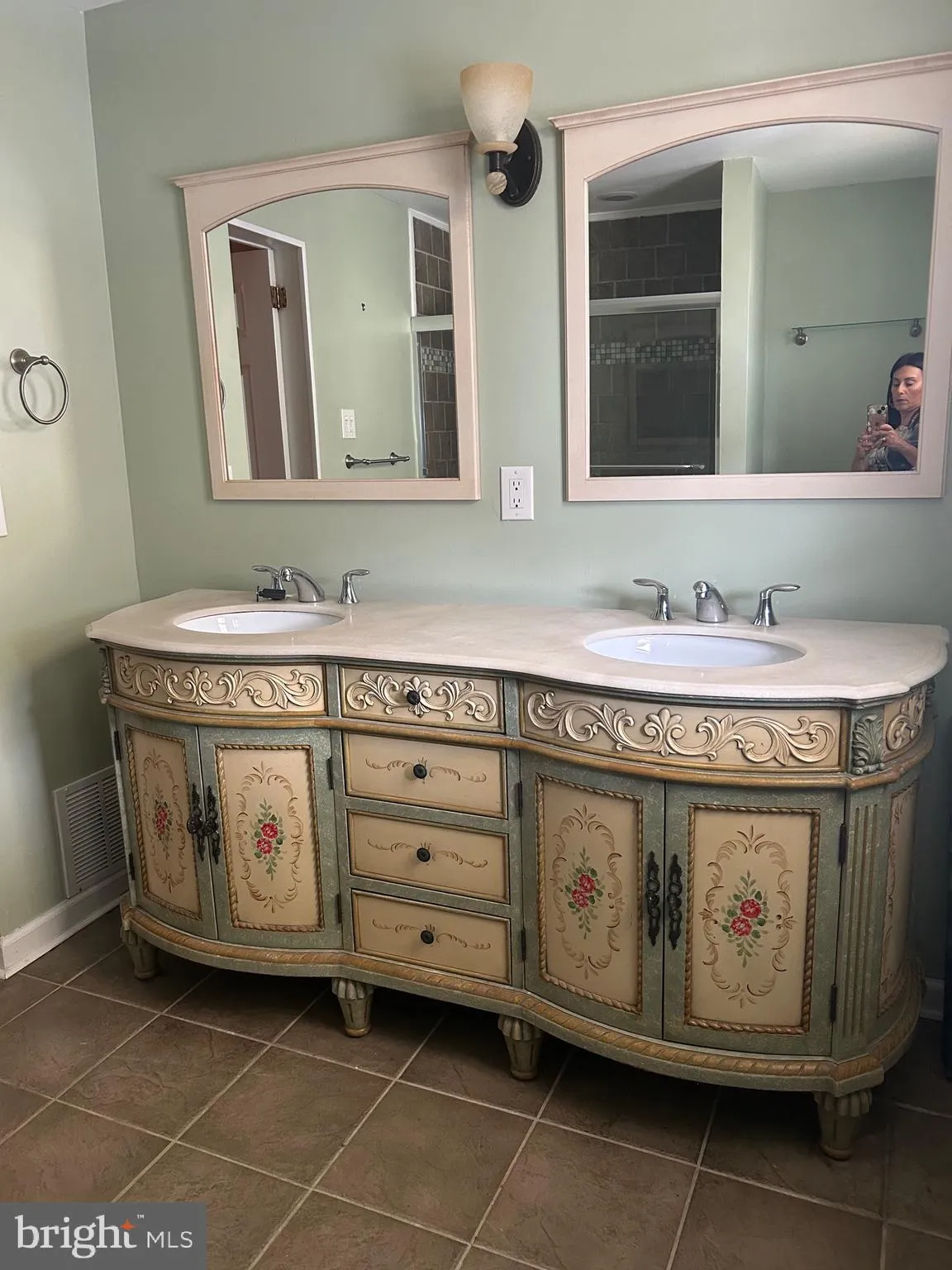 Philadelphia, Pennsylvania 19148, United States, 2 Bedrooms Bedrooms, ,1 BathroomBathrooms,Residential,Active,144960