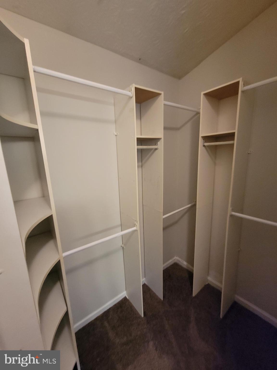 WYNDEMERE - Residential Lease