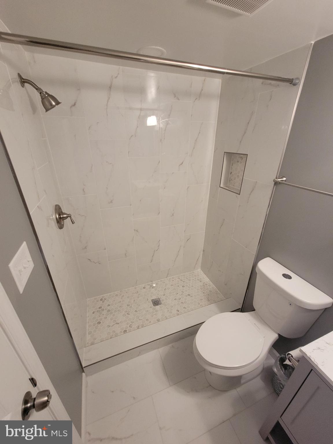 WYNDEMERE - Residential Lease