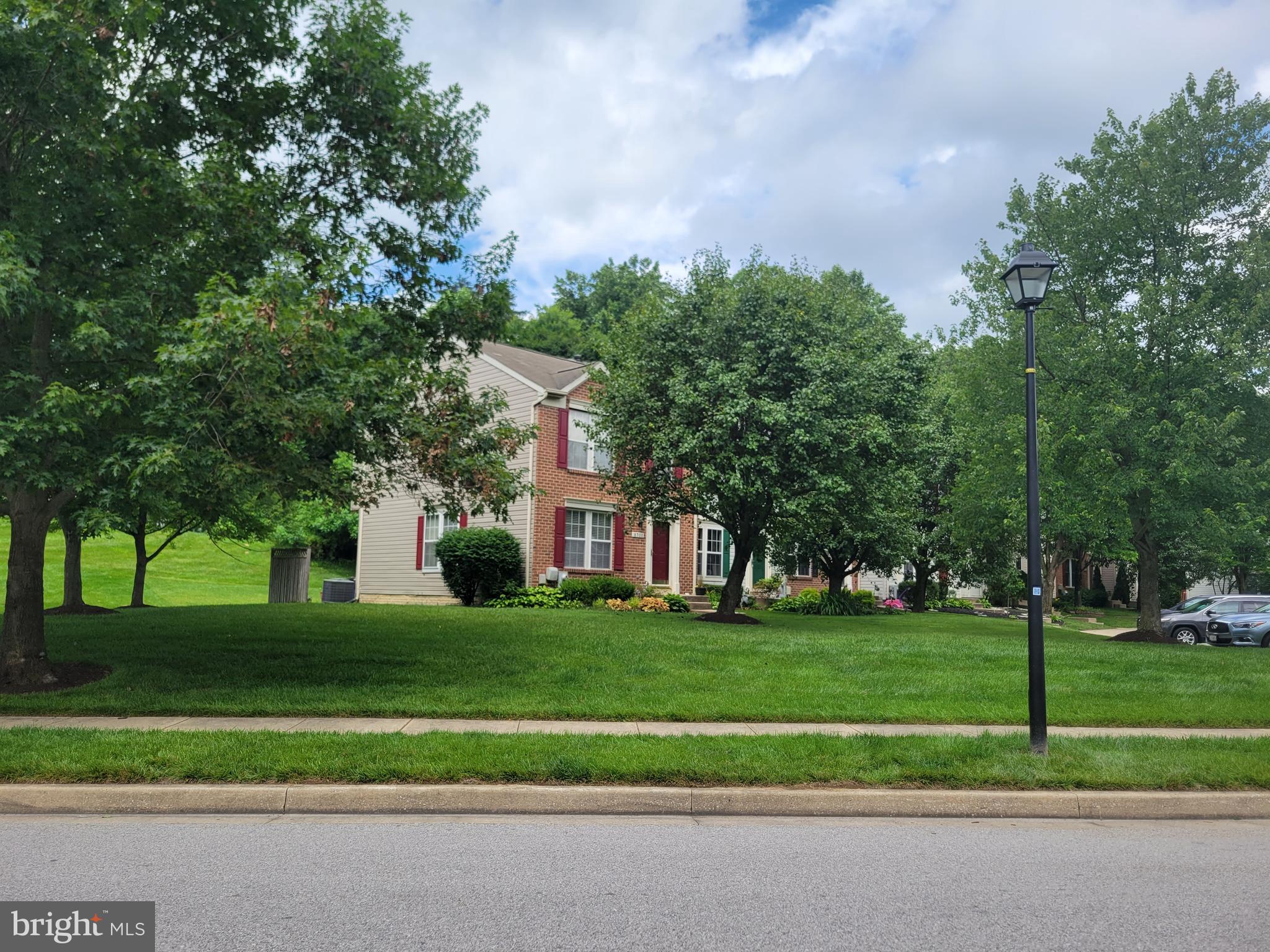 WYNDEMERE - Residential Lease