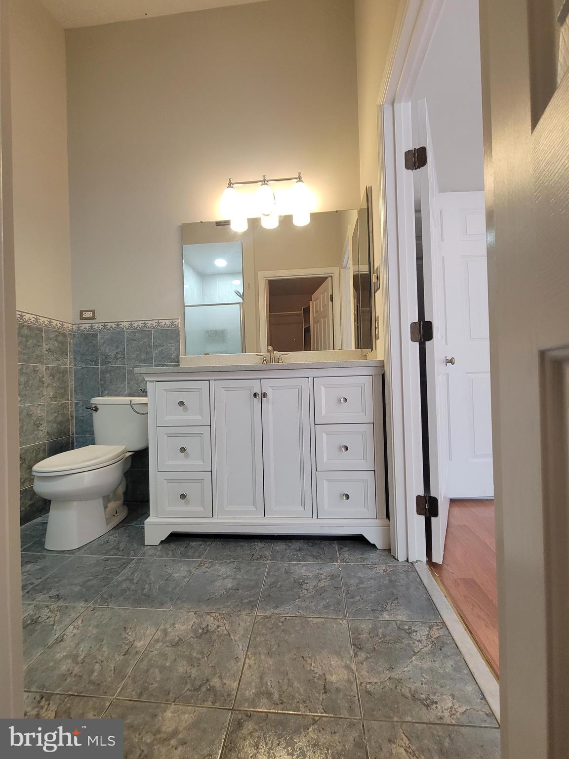 WYNDEMERE - Residential Lease